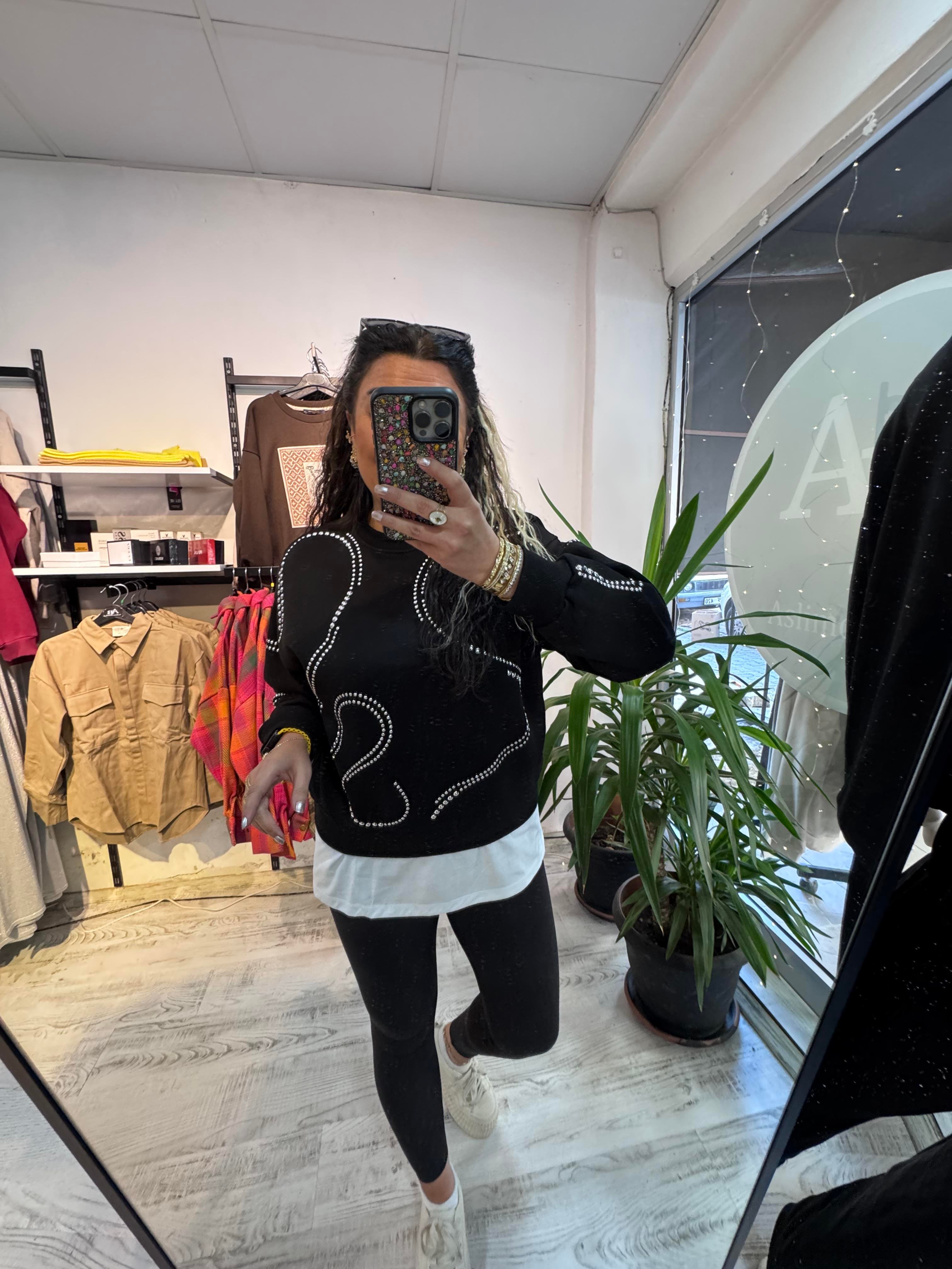 Zımba Detaylı Marka Model Siyah Sweat