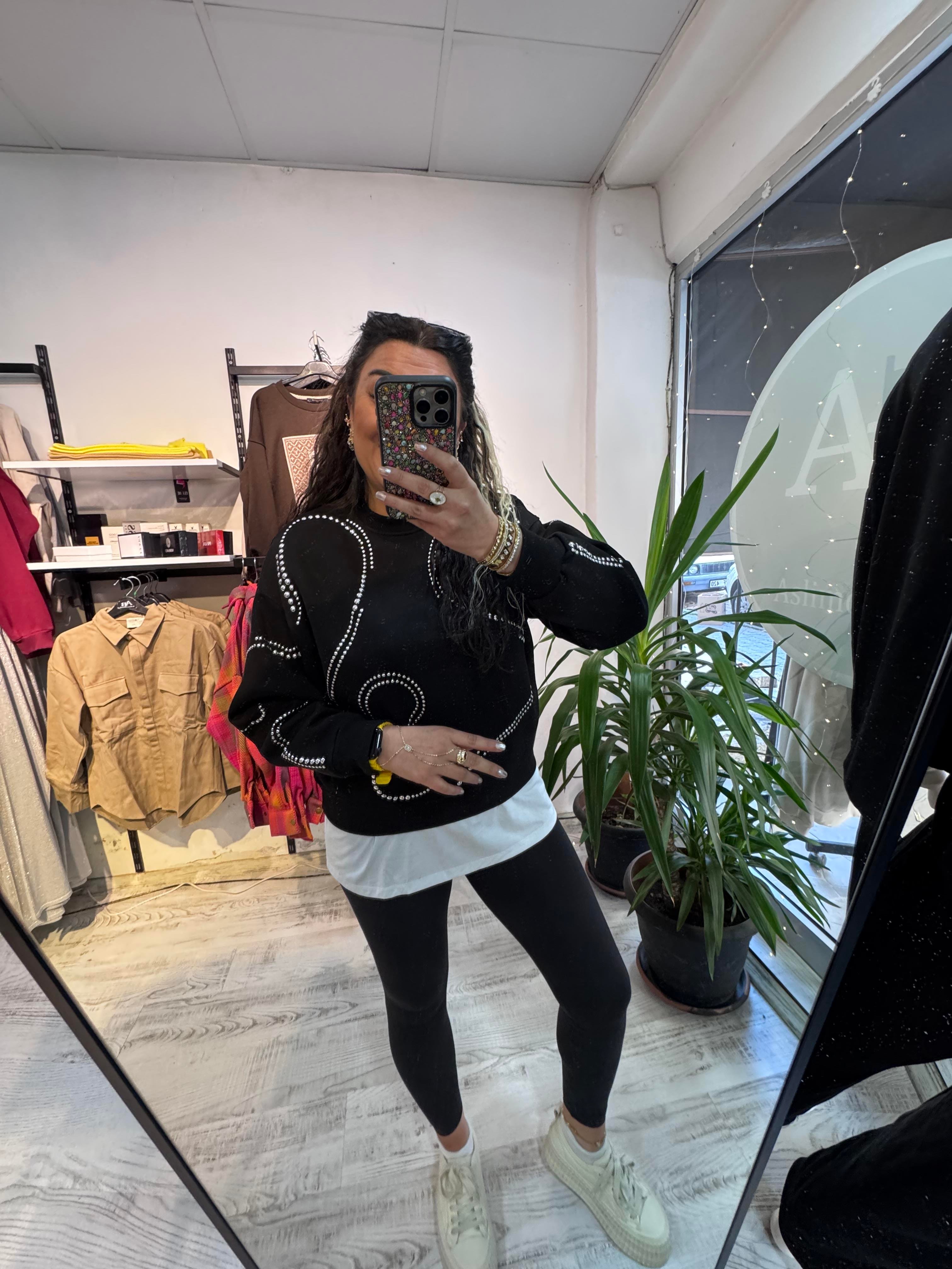 Zımba Detaylı Marka Model Siyah Sweat