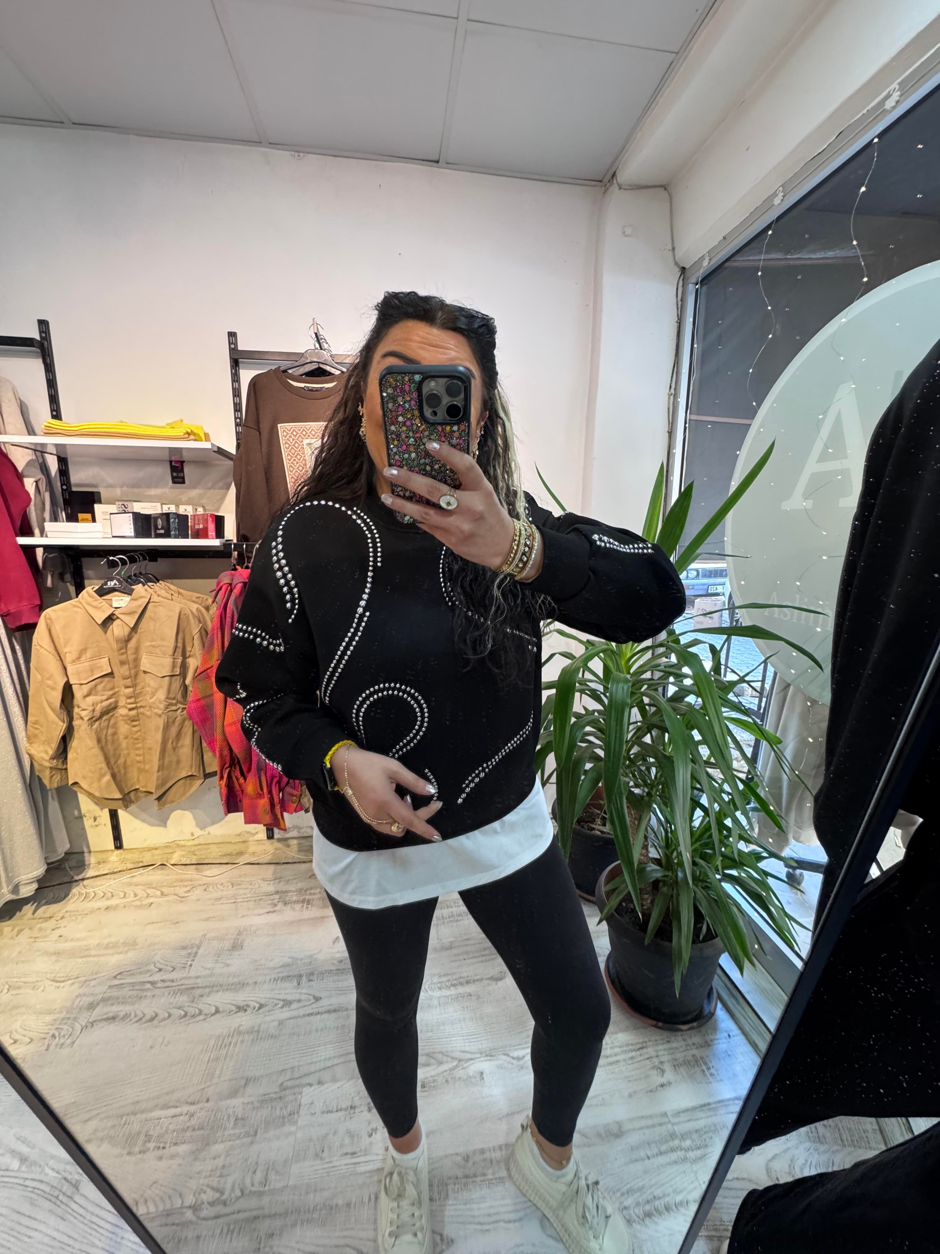 Zımba Detaylı Marka Model Siyah Sweat