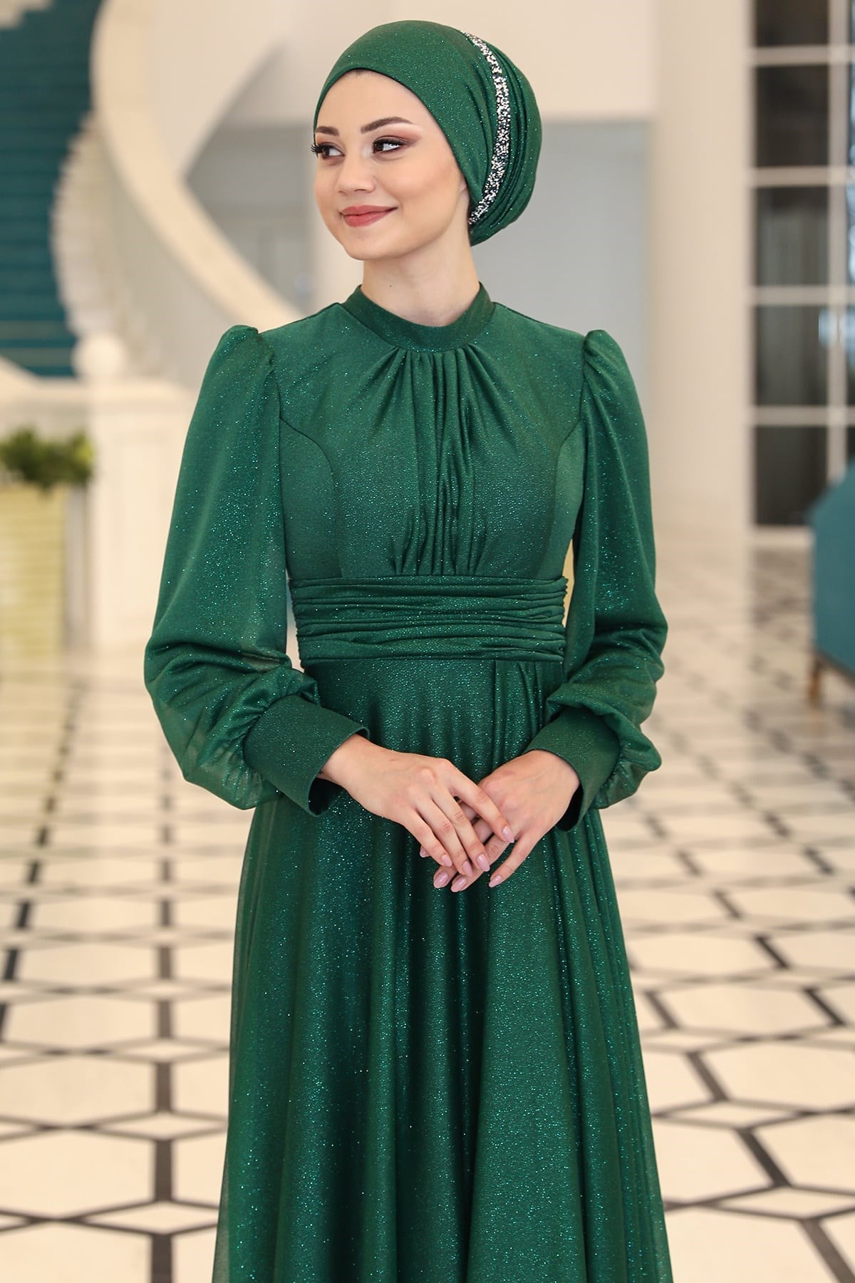 Kübra Tesettür Abiye Zümrüt