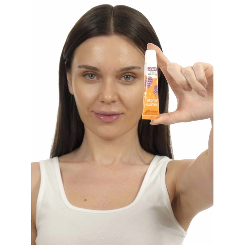 Dermokil Böğürtlen Özü ve Doğal Yağlar Lip Balm 15 ml