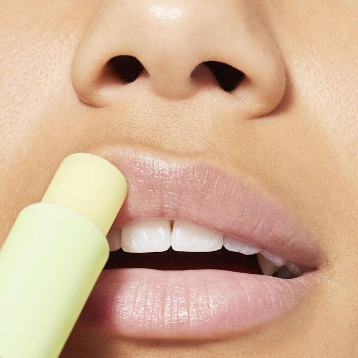 Nuxe Sweet Lemon Nemlendirici Stick Dudak Kremi 4 gr