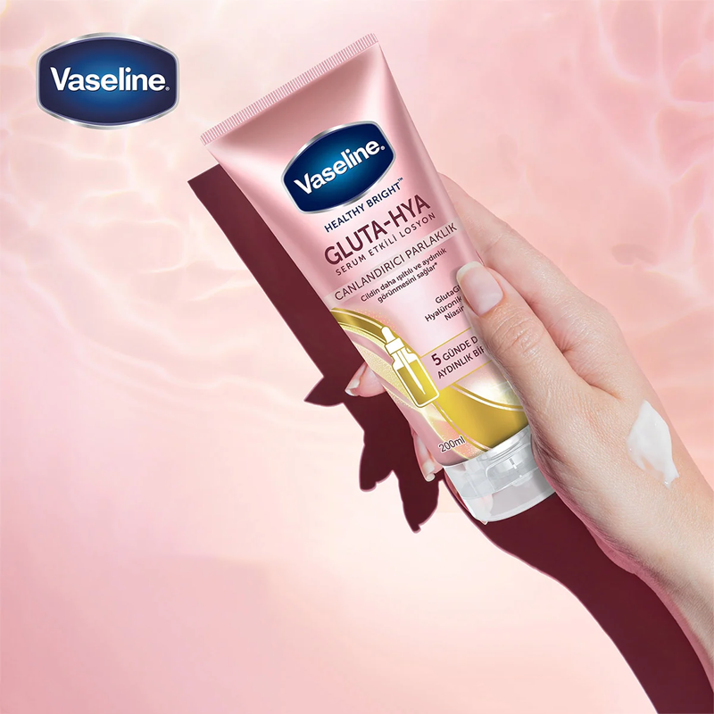 Vaseline Gluta Hya Serum Etkili Losyon Canlandırıcı Parlaklık 200 ml