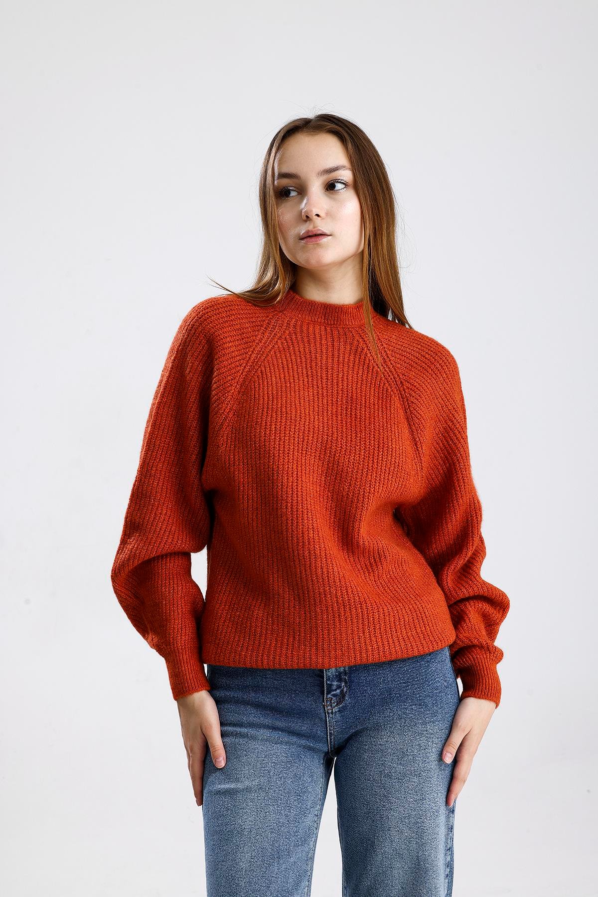 Düz Reglan Kol Kazak