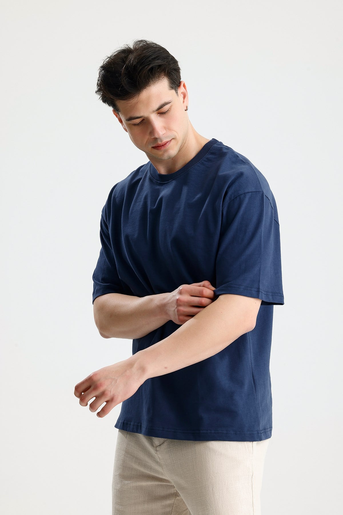 FİGO Erkek Oversize Bisiklet Yaka Basic Tişört