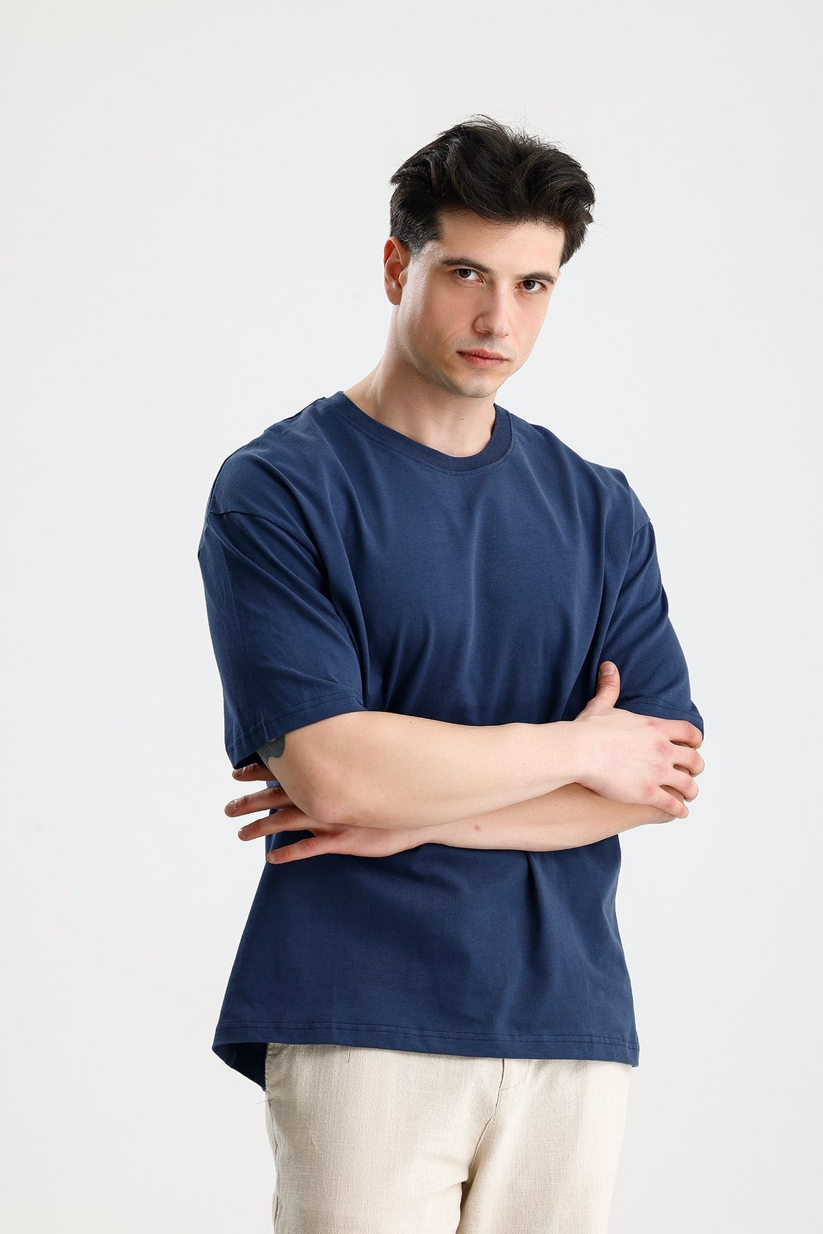FİGO Erkek Oversize Bisiklet Yaka Basic Tişört