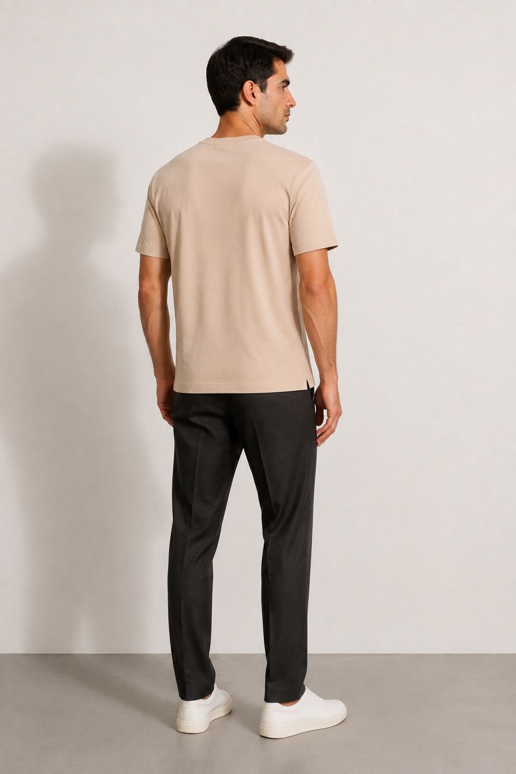 FİGO Erkek Regular Fit Bisiklet Yaka Yan Yırtmaçlı Basic T-Shırt