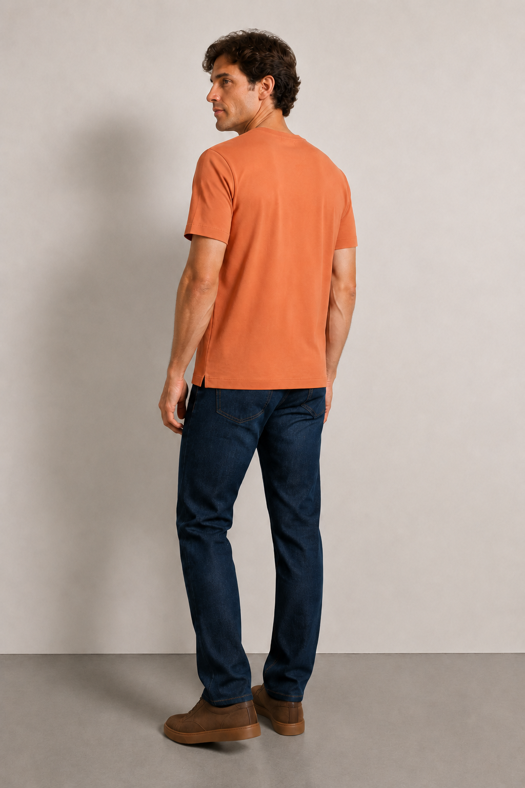 FİGO Erkek Regular Fit Bisiklet Yaka Yan Yırtmaçlı Basic T-Shırt