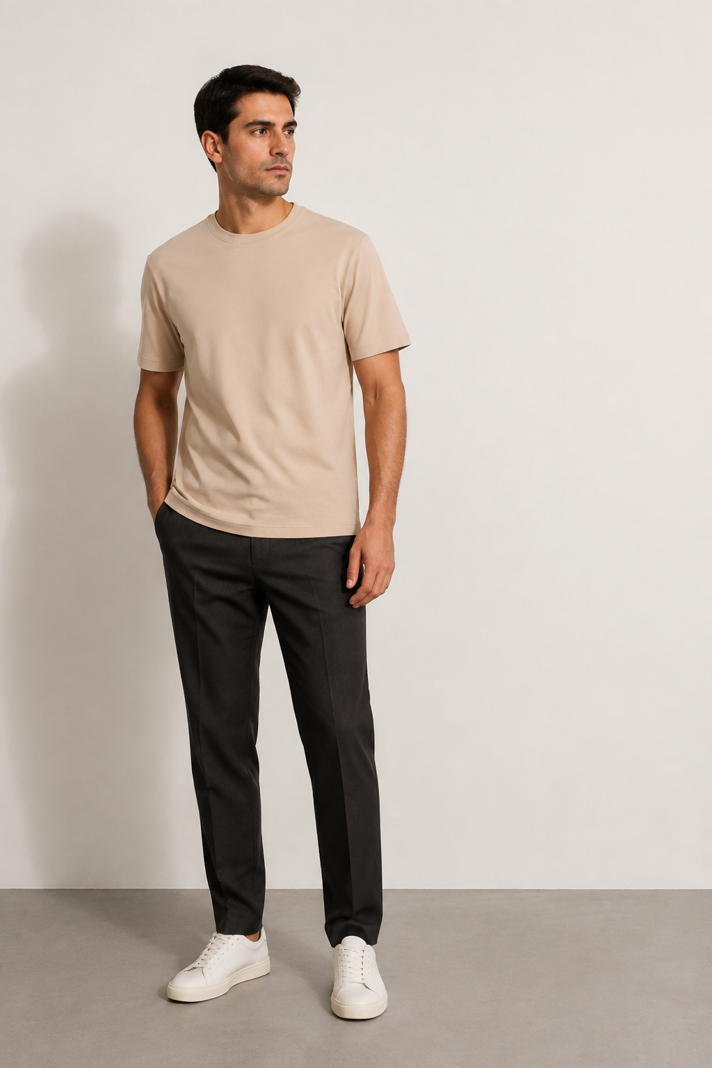 FİGO Erkek Regular Fit Bisiklet Yaka Yan Yırtmaçlı Basic T-Shırt