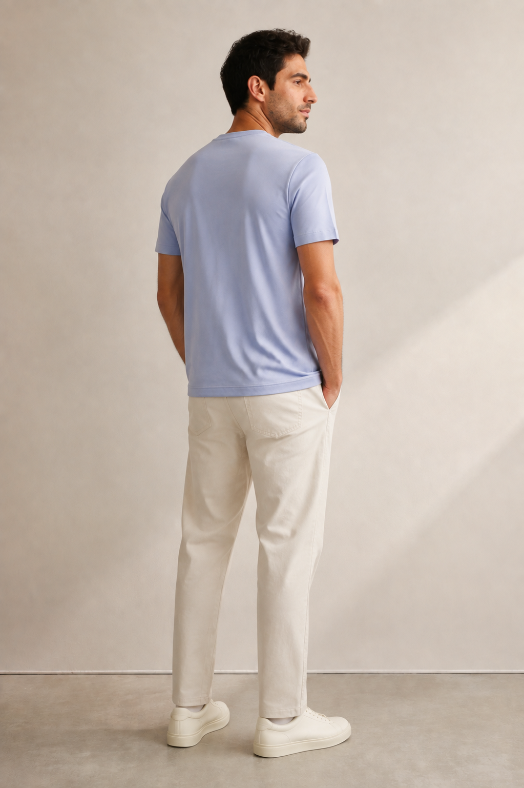 FİGO Erkek Regular Fit Bisiklet Yaka Yan Yırtmaçlı Basic T-Shırt
