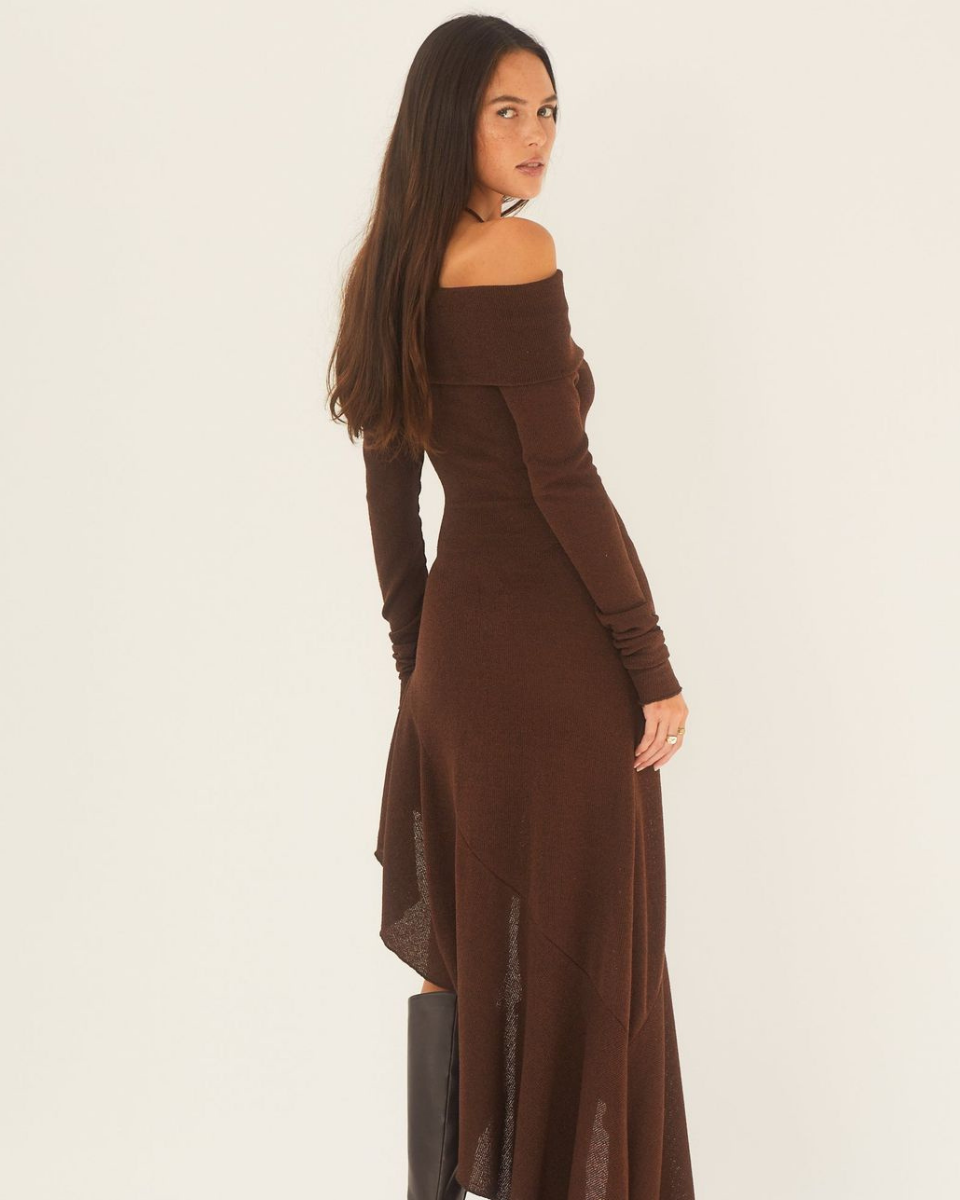 Cyrus Elbise (ÖN SİPARİŞ)