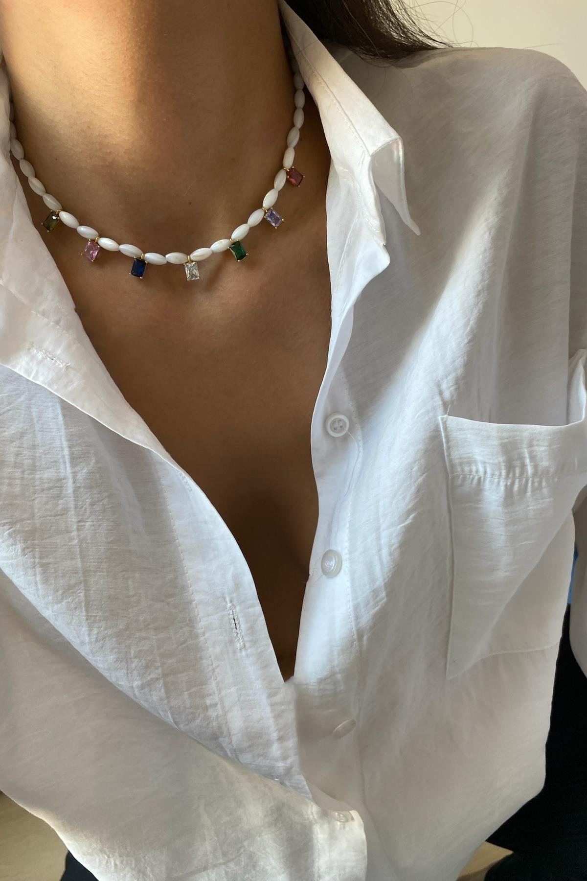 Baget Taşlı Badem Kesim Sedef Taşı Kolye 