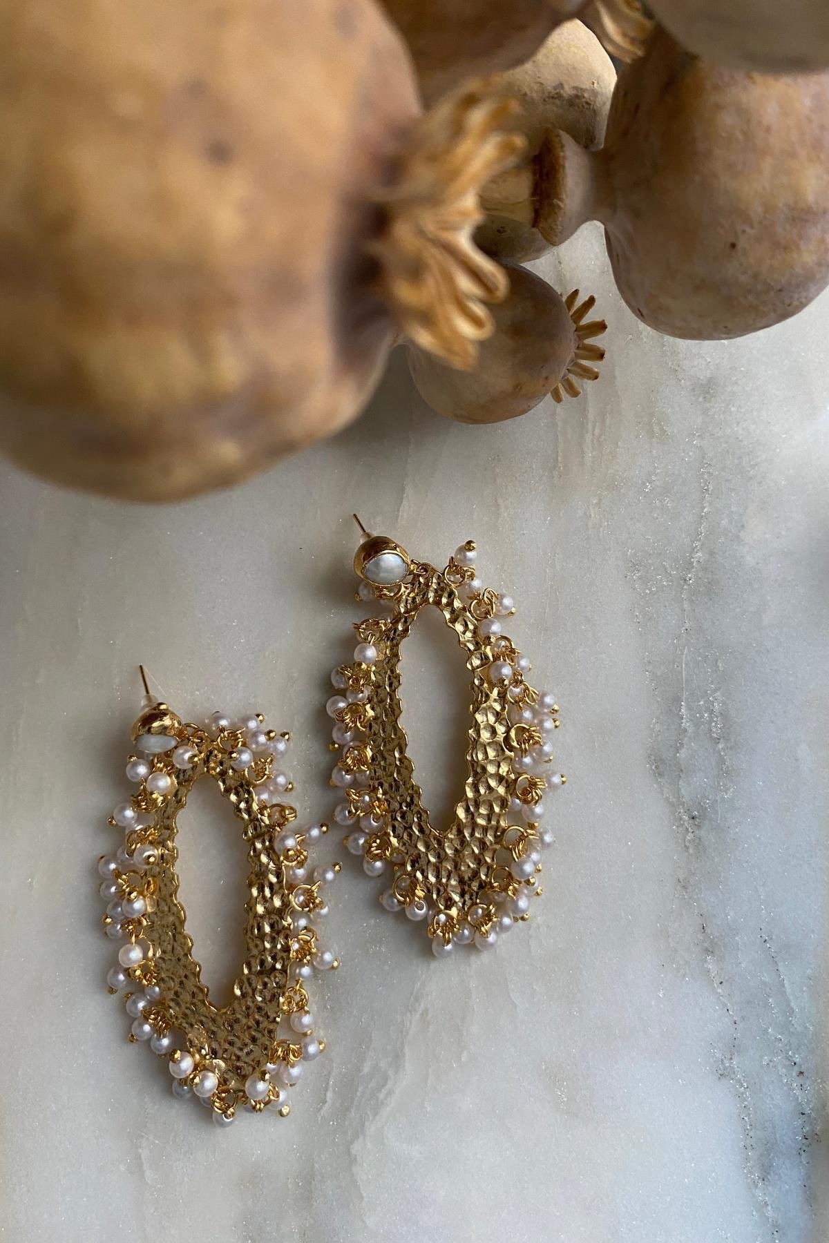 İnci Sallantılı Küpe