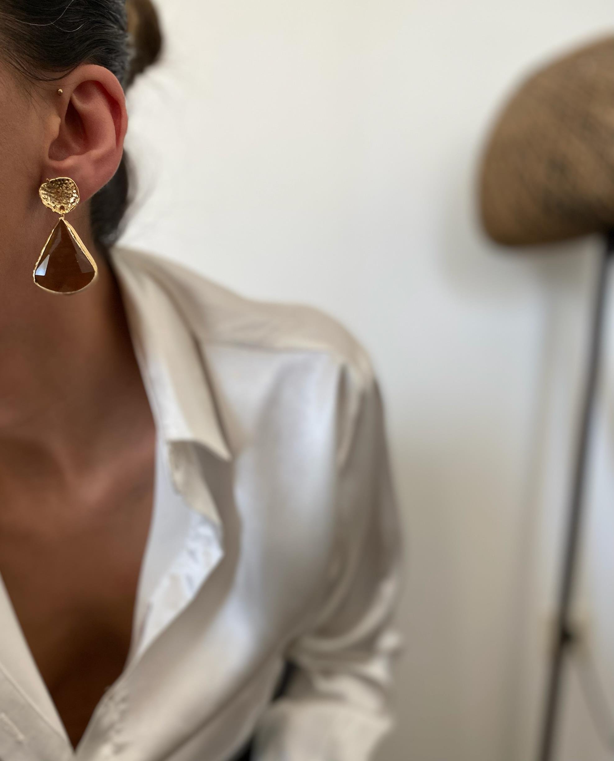 Kedi Gözü Tasarım  Küpe (Kahverengi)