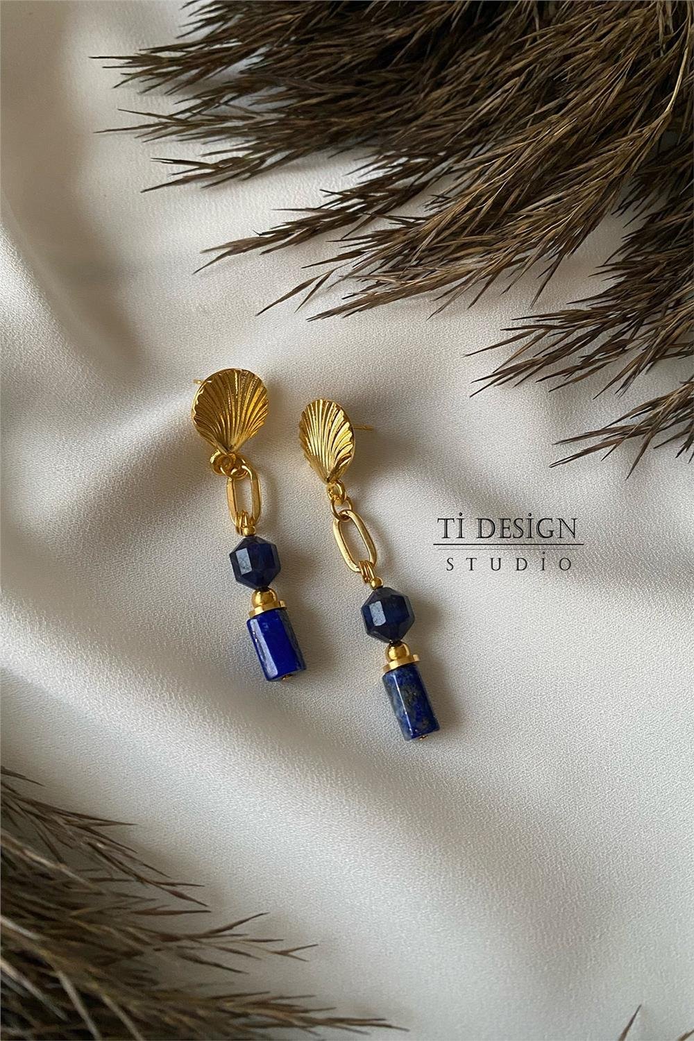 Lapis Taşı Tasarım Küpe