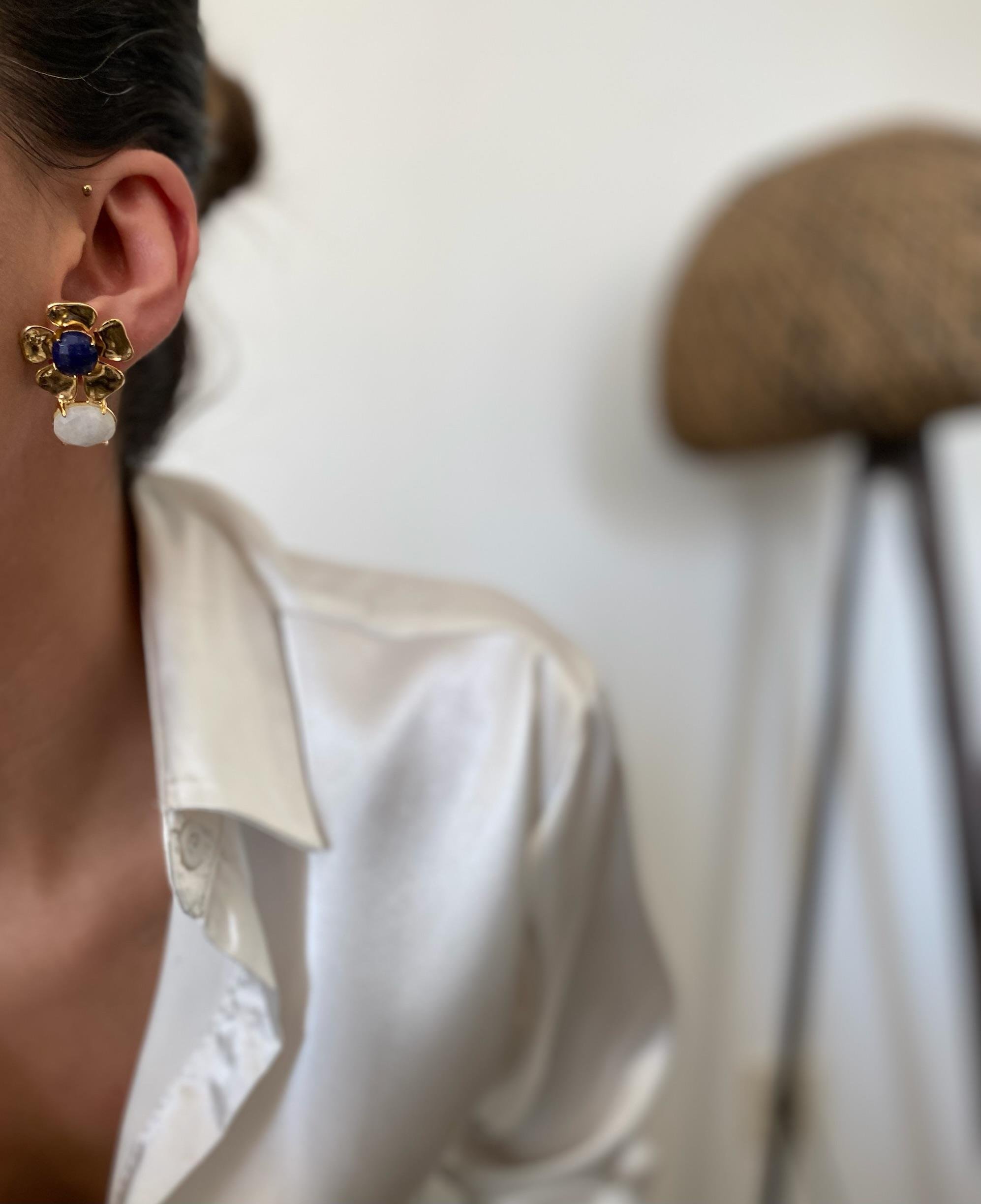 Lapis&Kuvars Çiçekli Tasarım  Küpe 