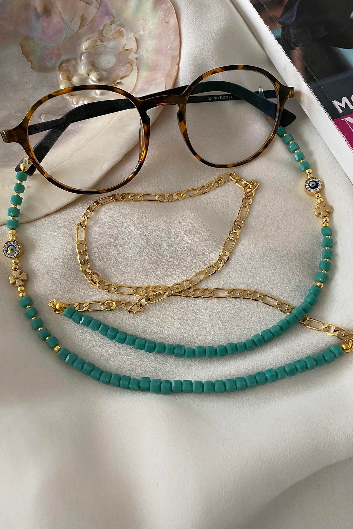 Turkuaz Kare Kristal Gözlük Askısı
