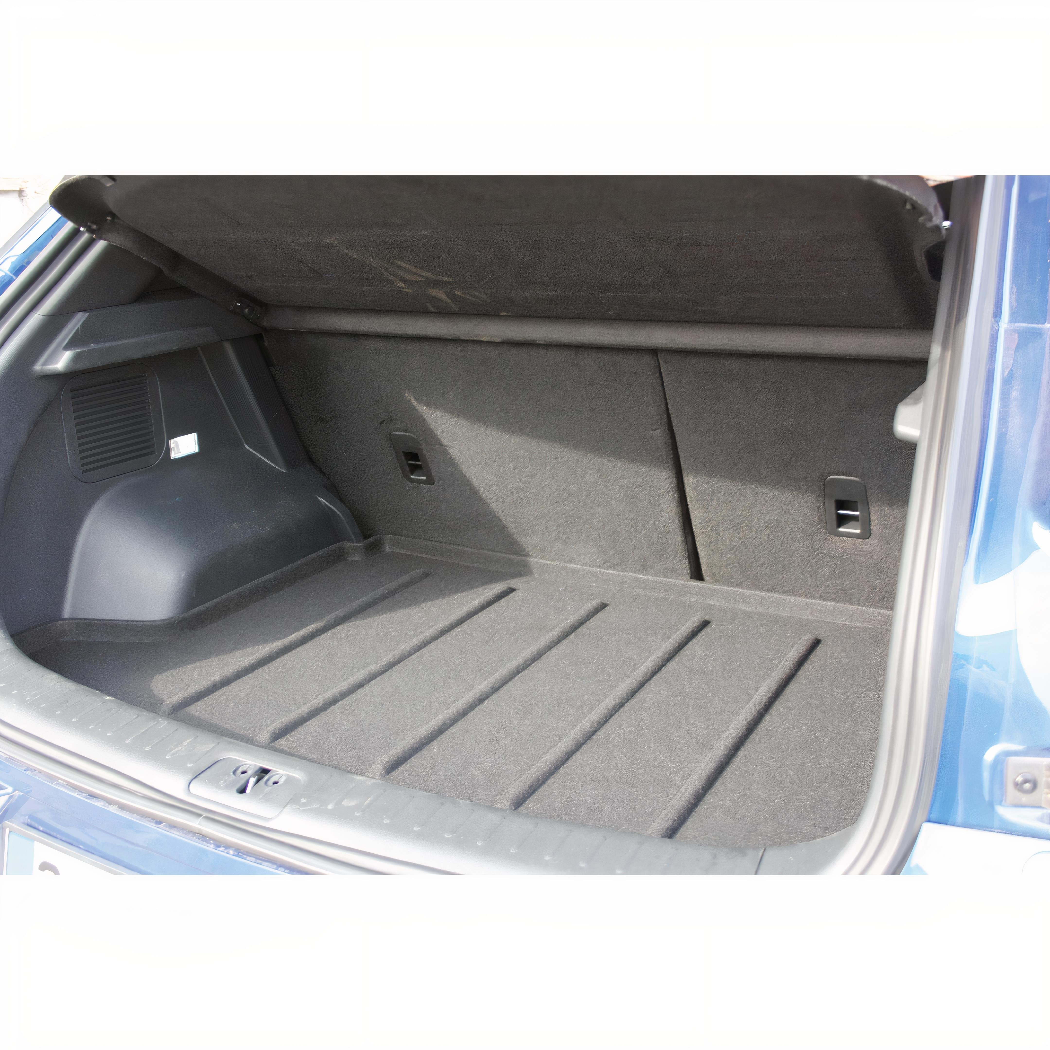 DFSK Fengon 500 Halı Bagaj Havuzu