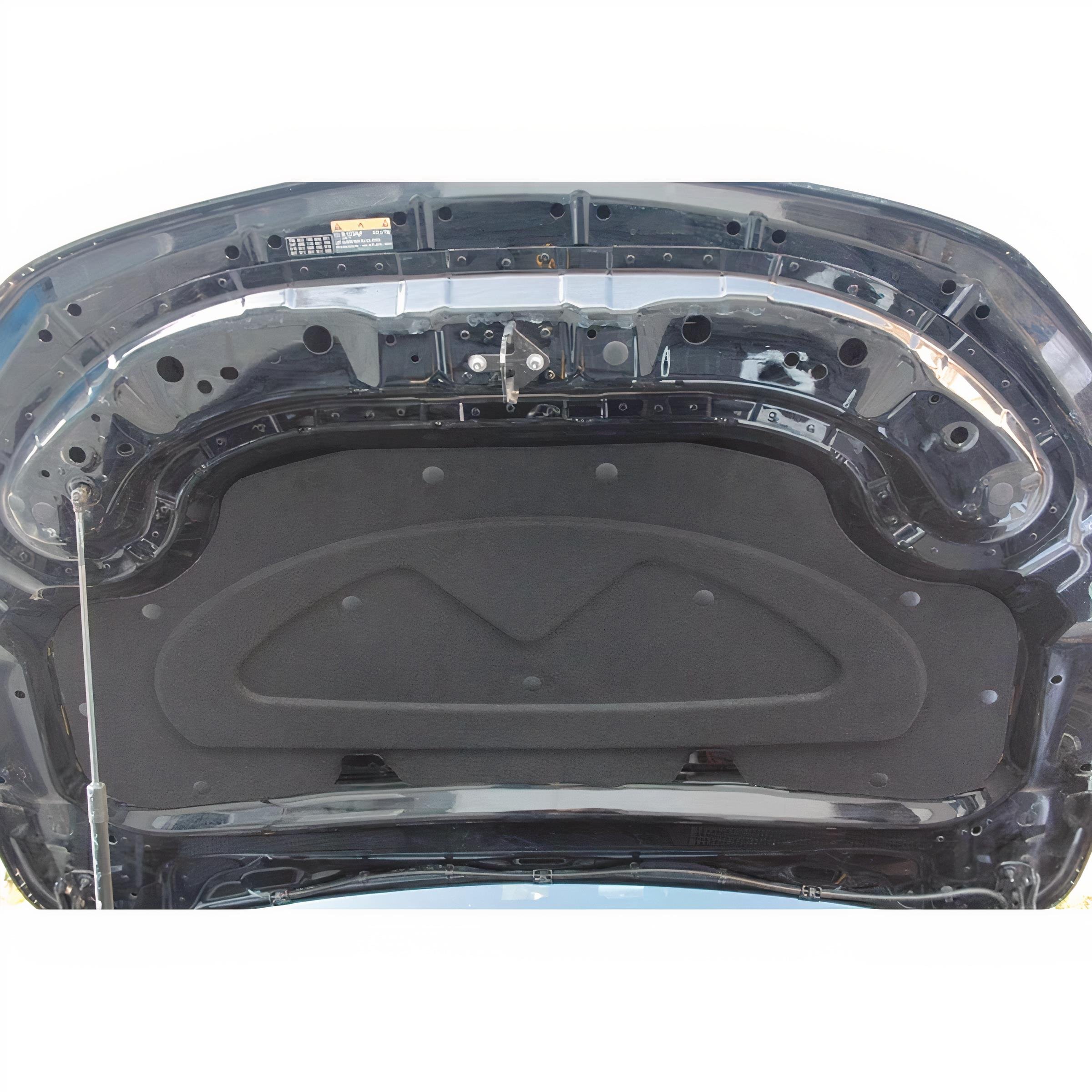 Mercedes GLB Kaput İzolatörü (2020 Sonrası)