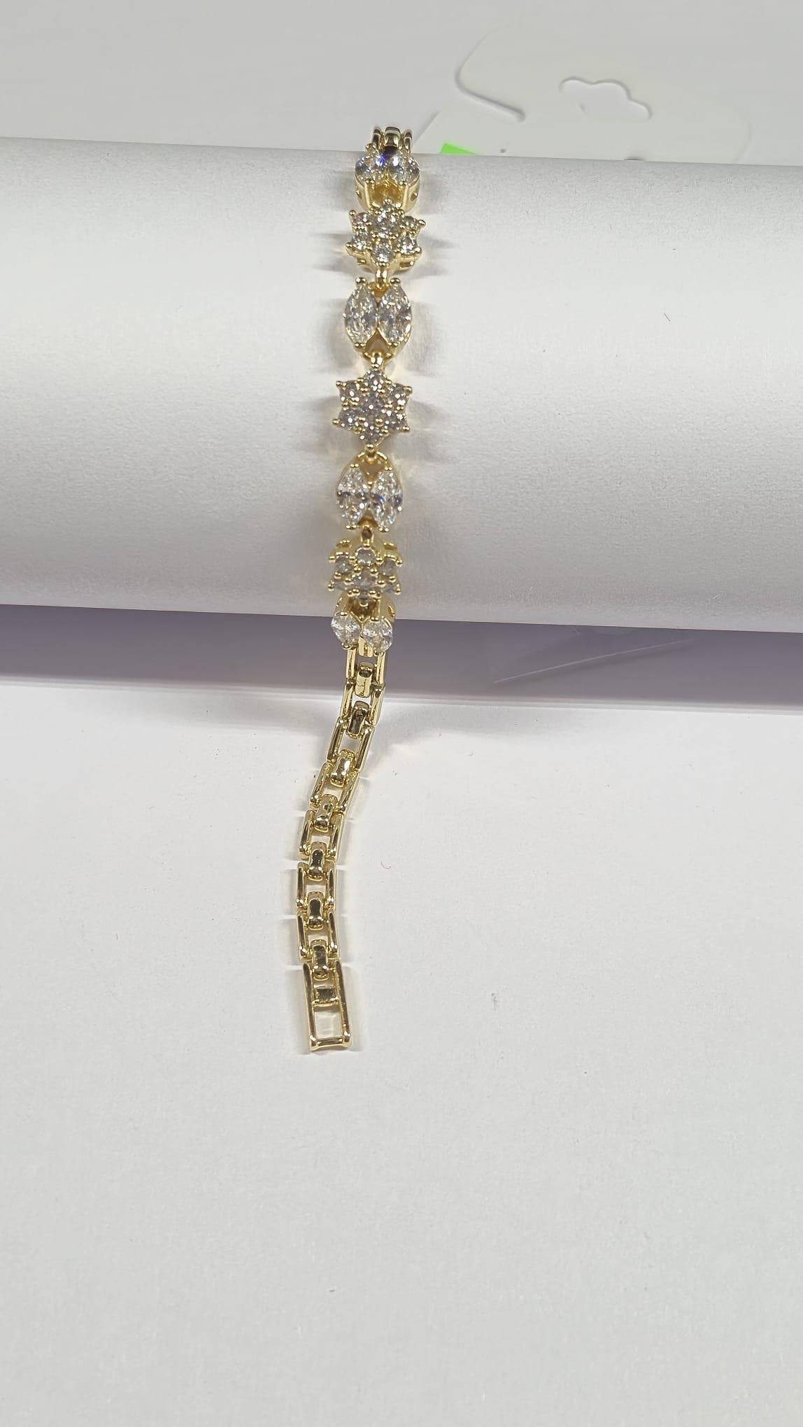 ÇİÇEK-TAŞ BİLEKLİK