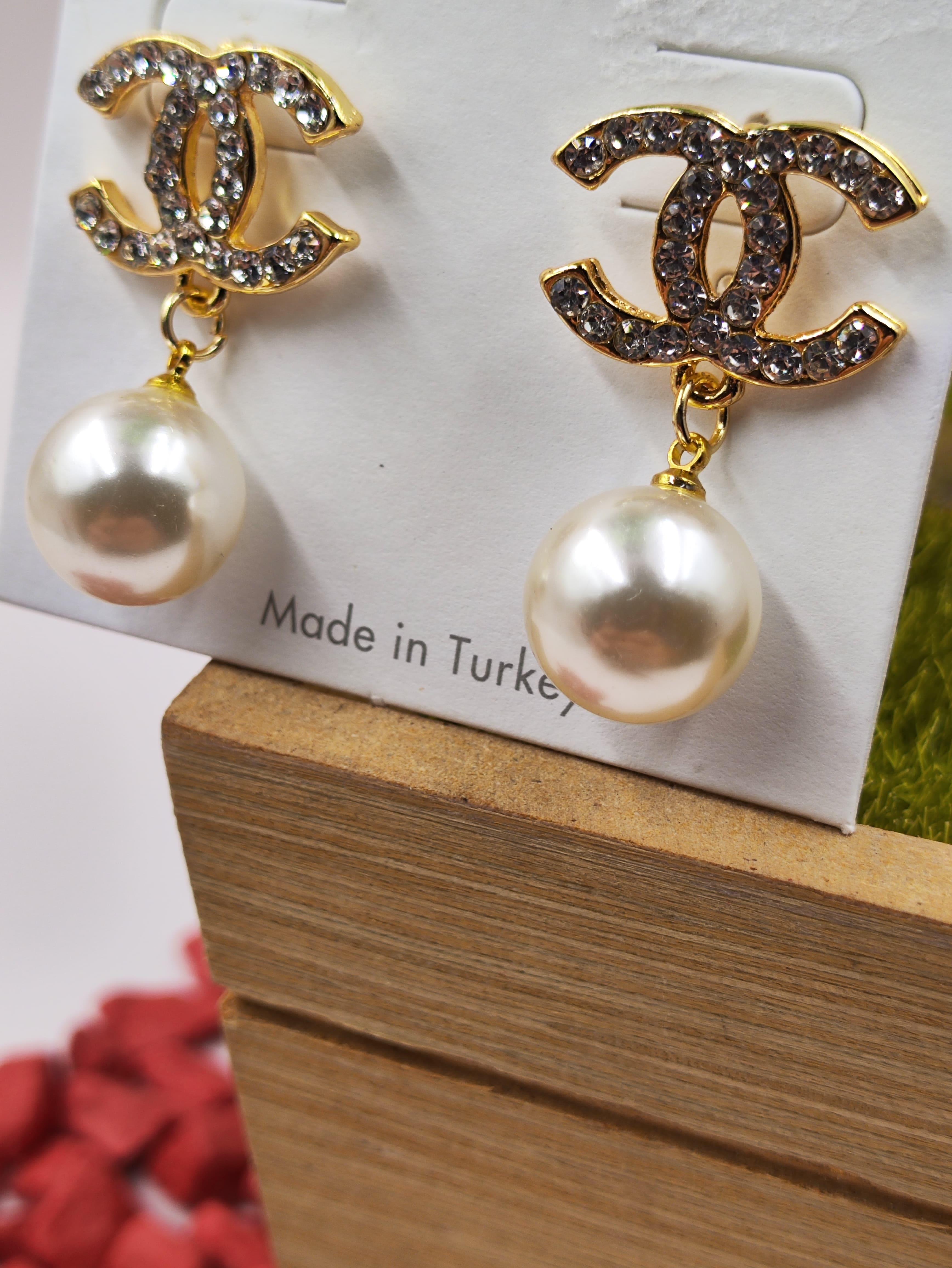 İncili Chanel Küpe Gold