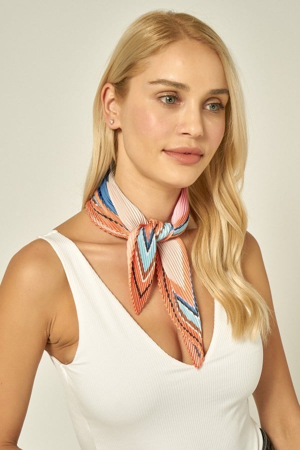 Piliseli Turuncu Saten Bandana Fular 50x50 cm