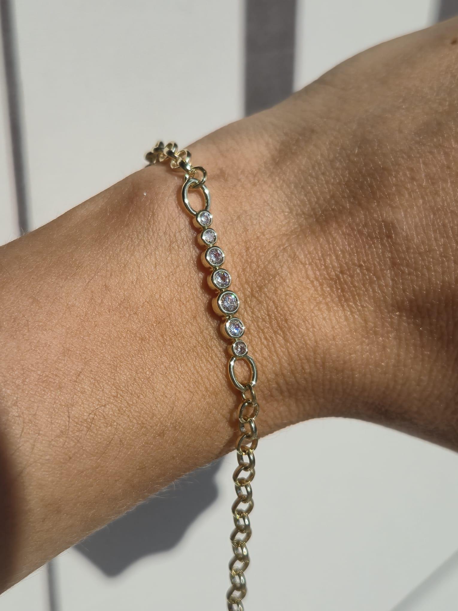 Sıra Taşlı Bileklik