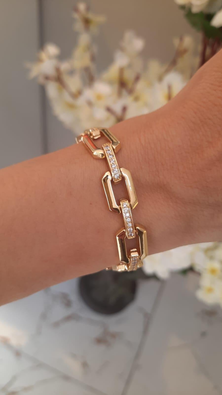 SIRALI DİKDÖRTGEN BİLEKLİK