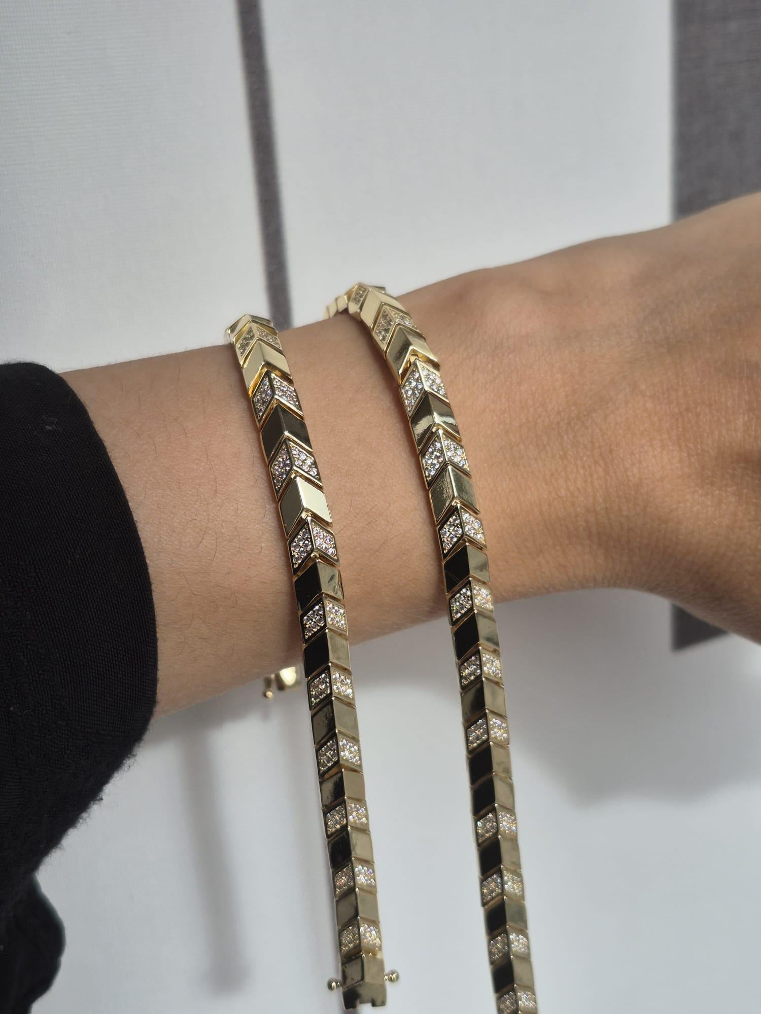 Sıralı Ok Bileklik