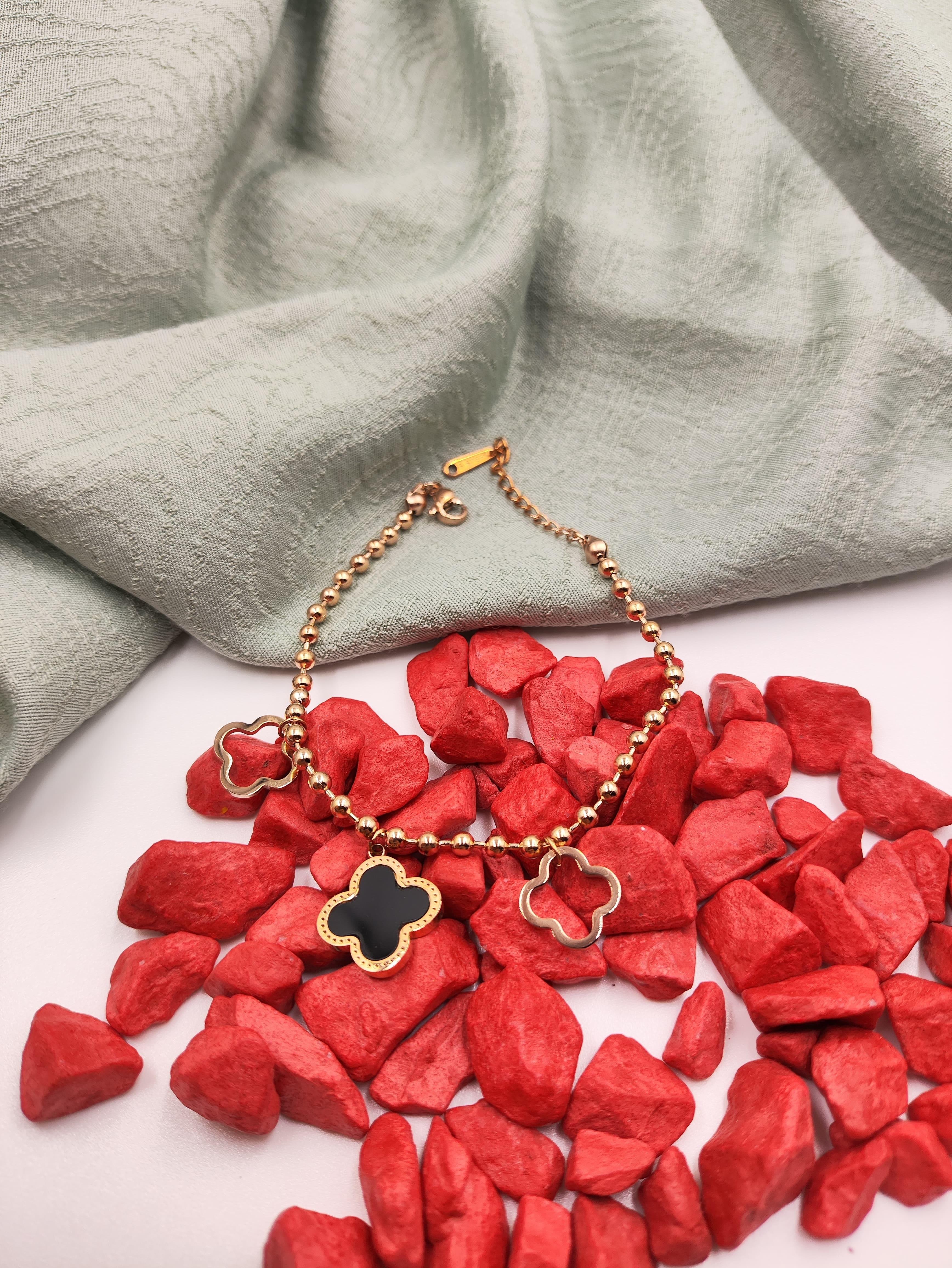 Van Cleef Siyah-Boş Model Bileklik