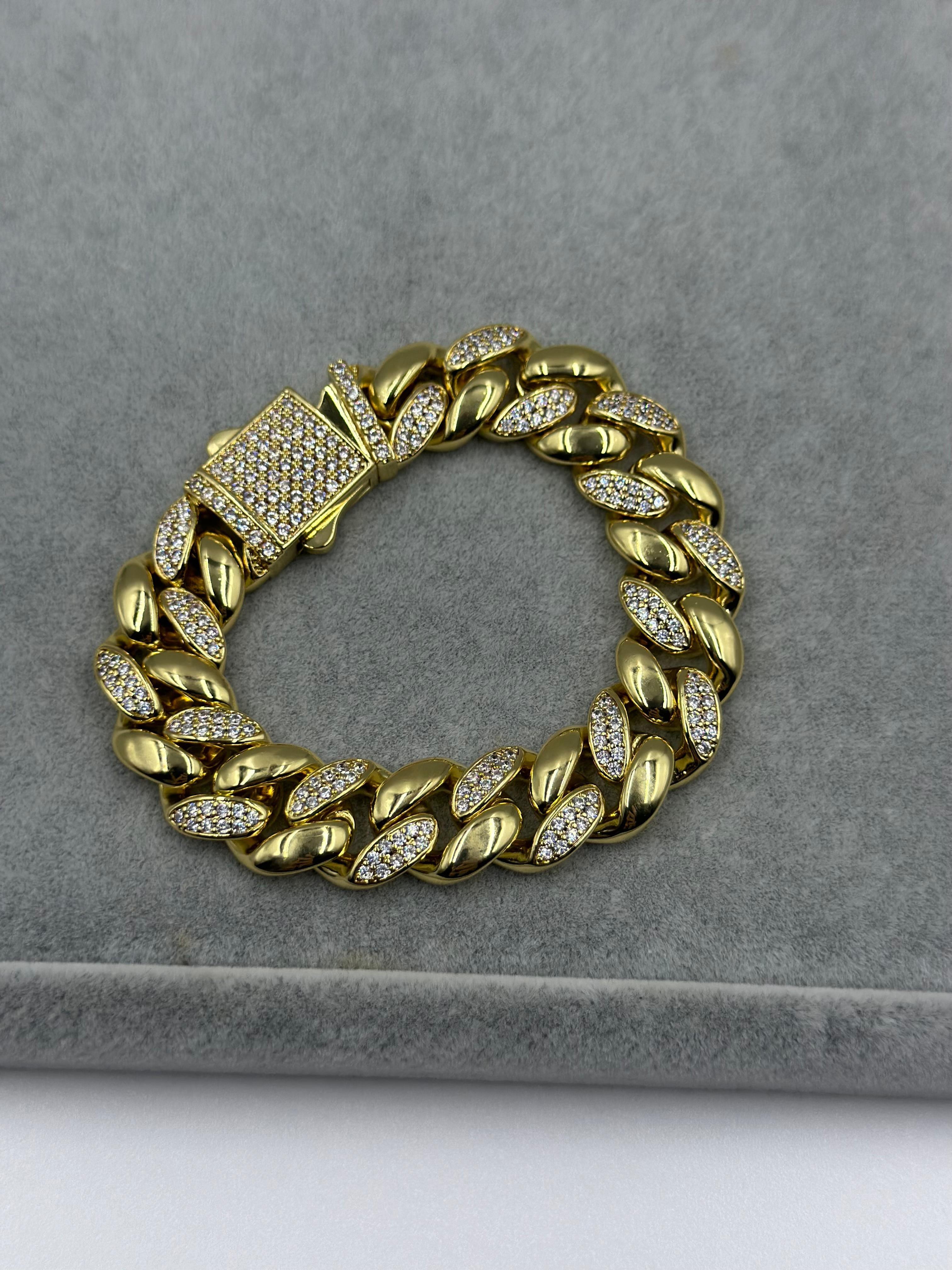 VİP GURMET BİLEKLİK