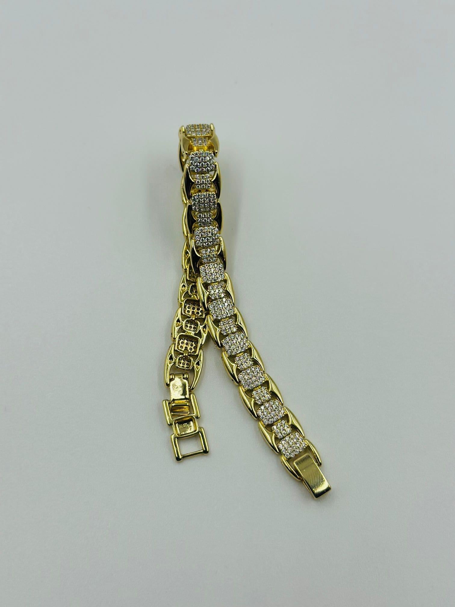 VİP TAŞLI BİLEKLİK