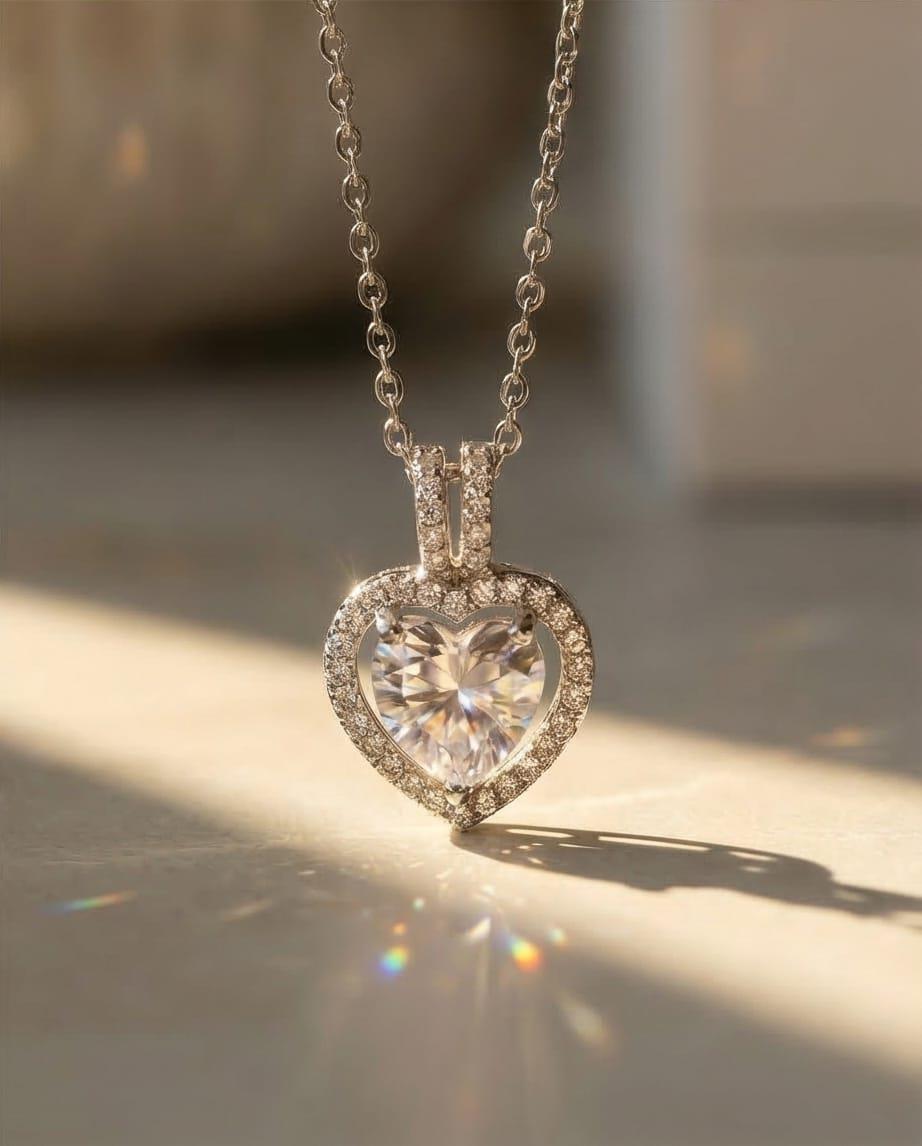 Zirkon Taş Kalp Kolye Silver