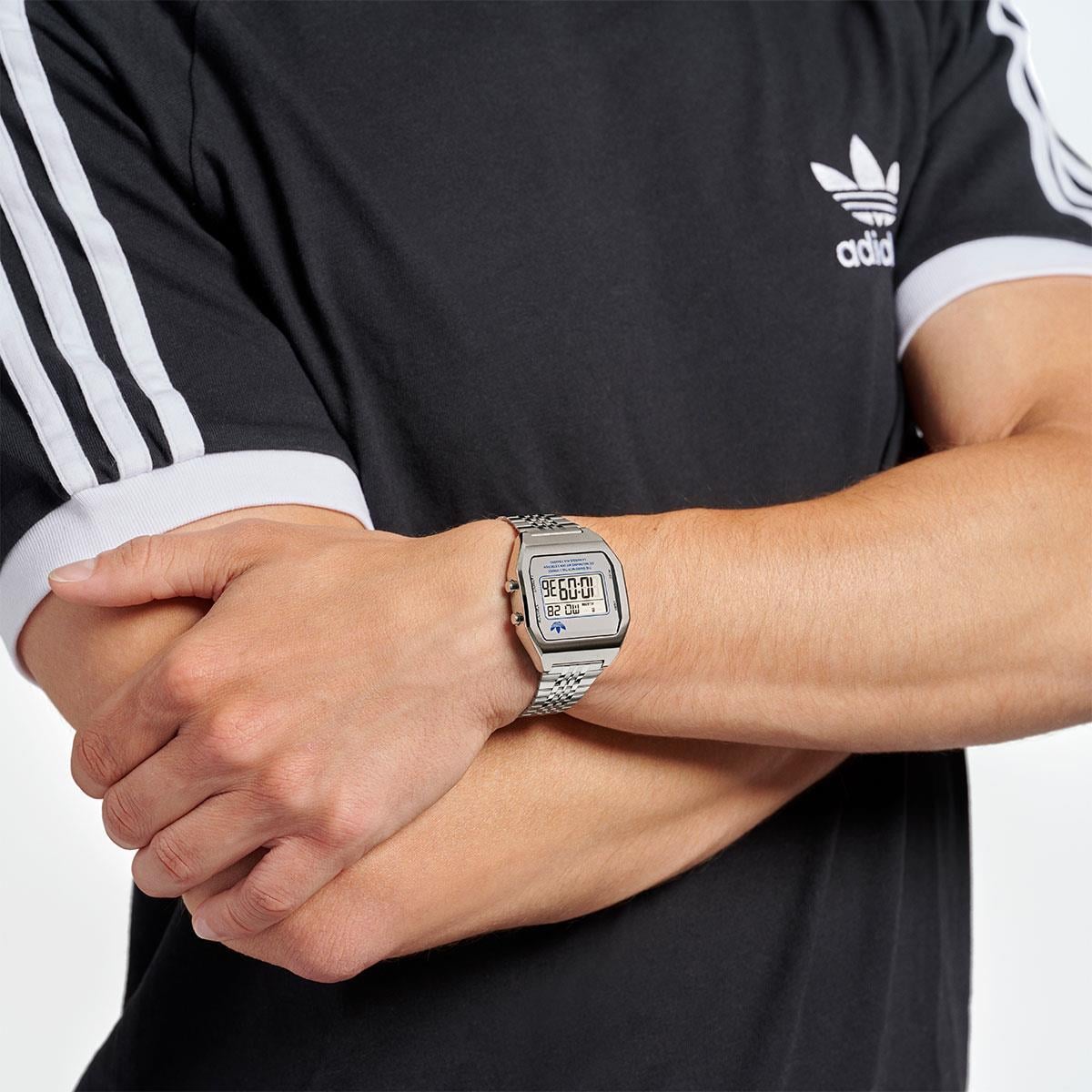 Adidas ADAOST23554 Erkek Kol Saati 