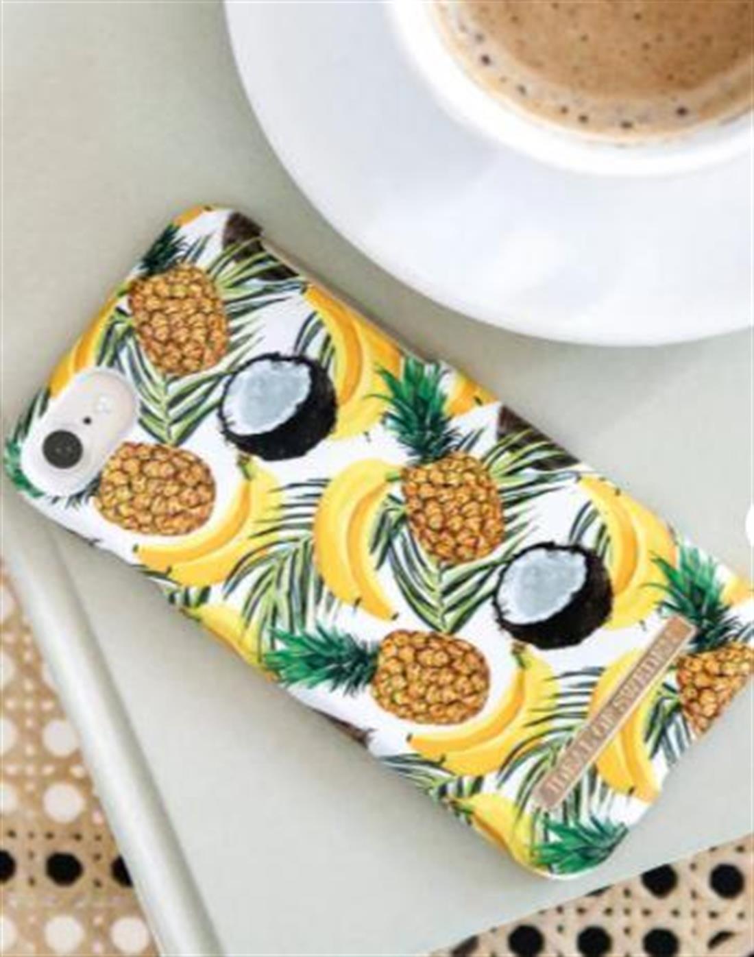 Ideal Of sweden Iphone XS Banana Coconut Arka Kapak