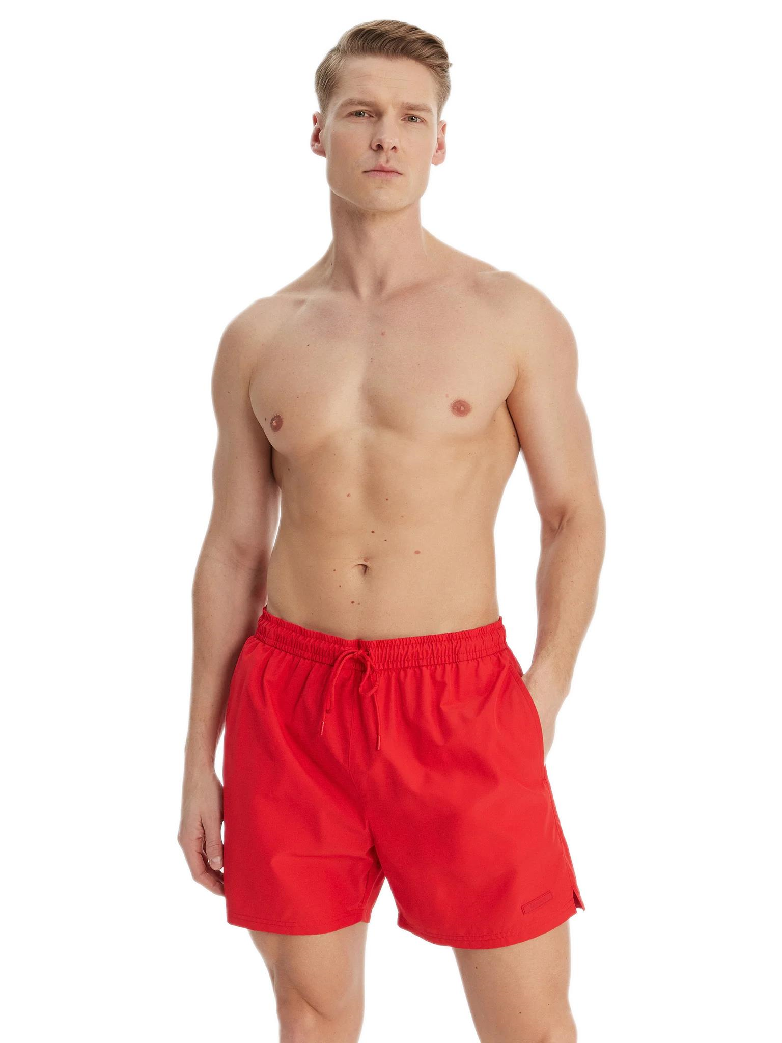 Calvin Klein Erkek Orta Boy Bağcıklı Kapalı Bel Deniz Şortu LV00N61027