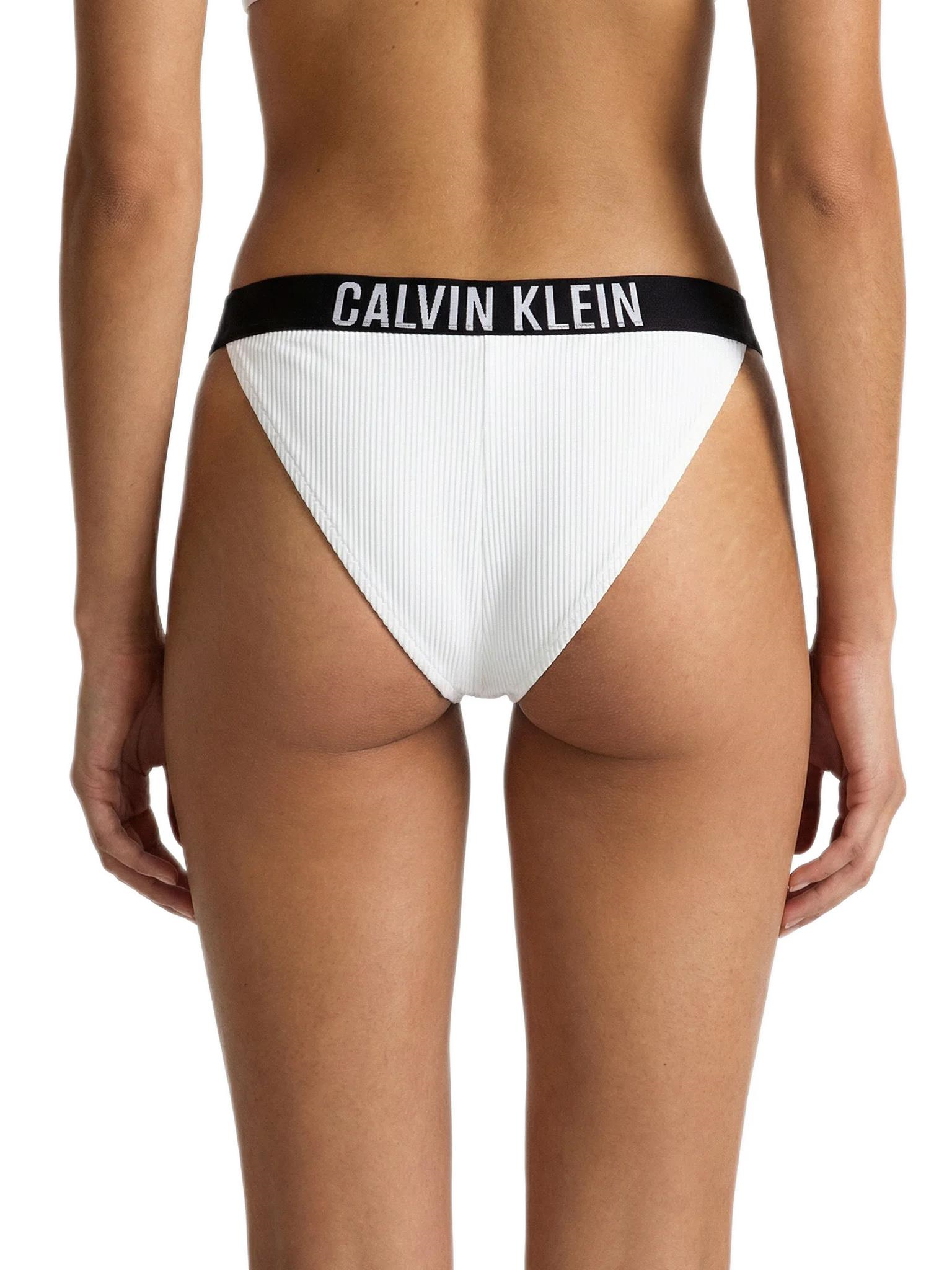 Calvin Klein Kadın Beyaz Tanga Bikini Altı LV00Q61213