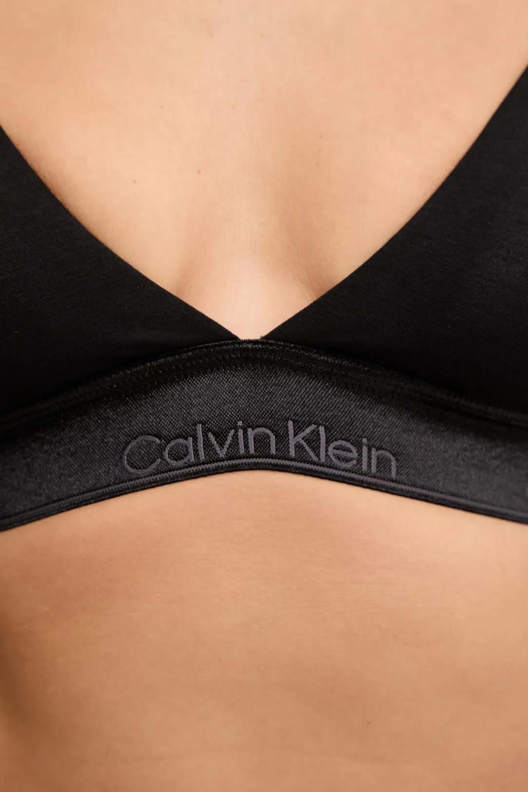 Calvin Klein Kadın Siyah Lightly Lined Üçgen Bralet LV00QF8548