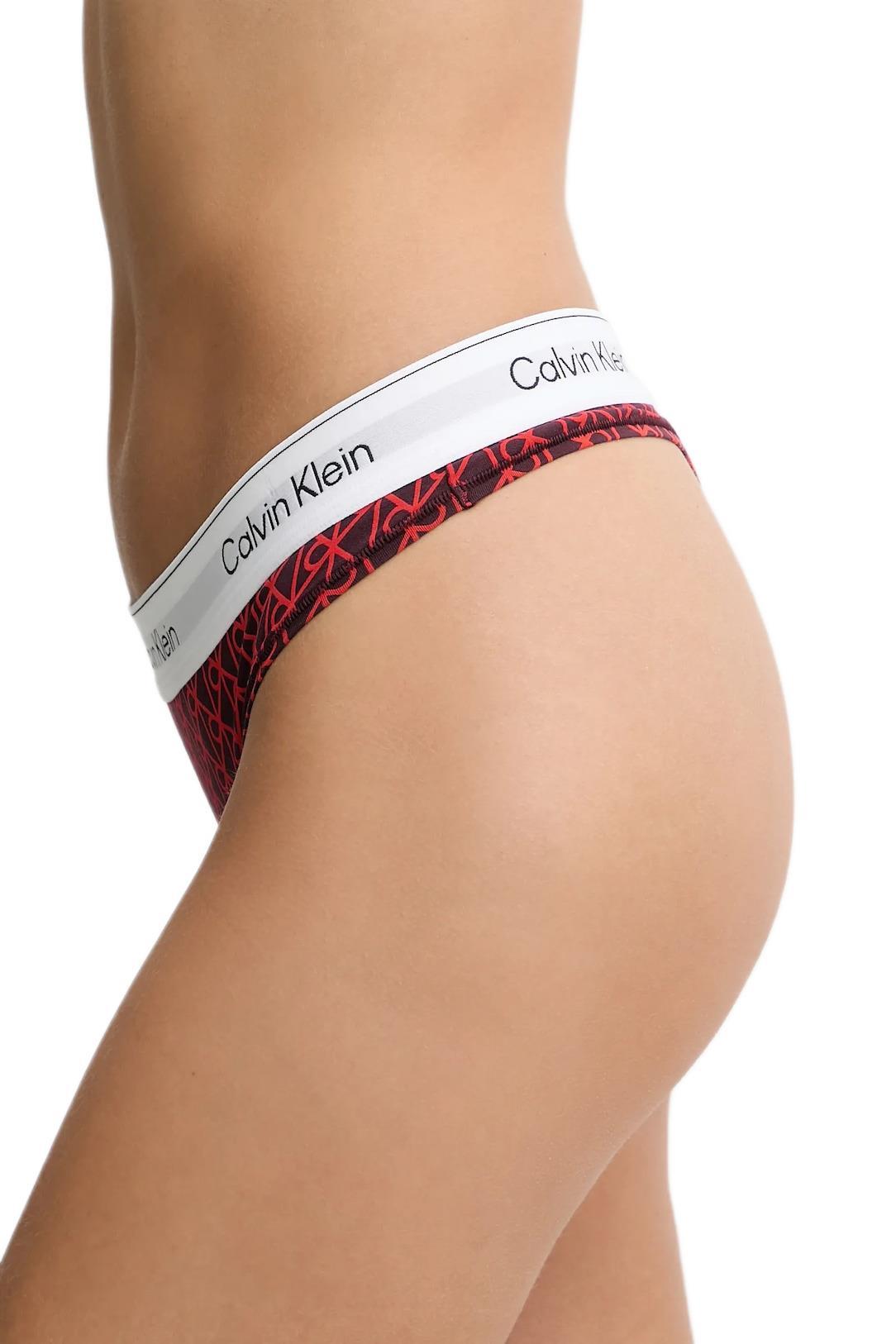 Calvin Klein Kadın Tanga LV00QF8518