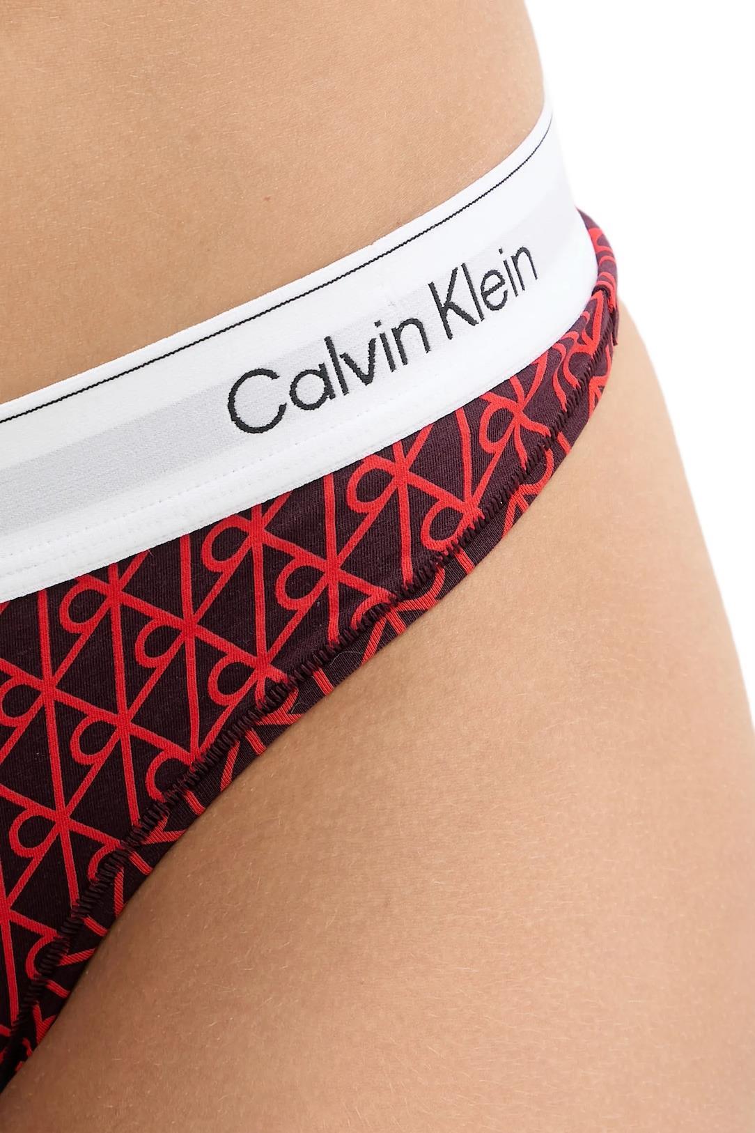 Calvin Klein Kadın Tanga LV00QF8518