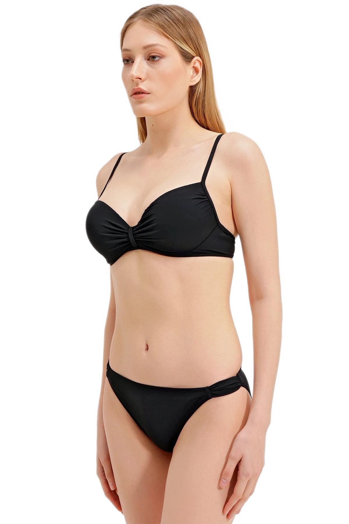 Zeki Kaplı Siyah Bikini Takım