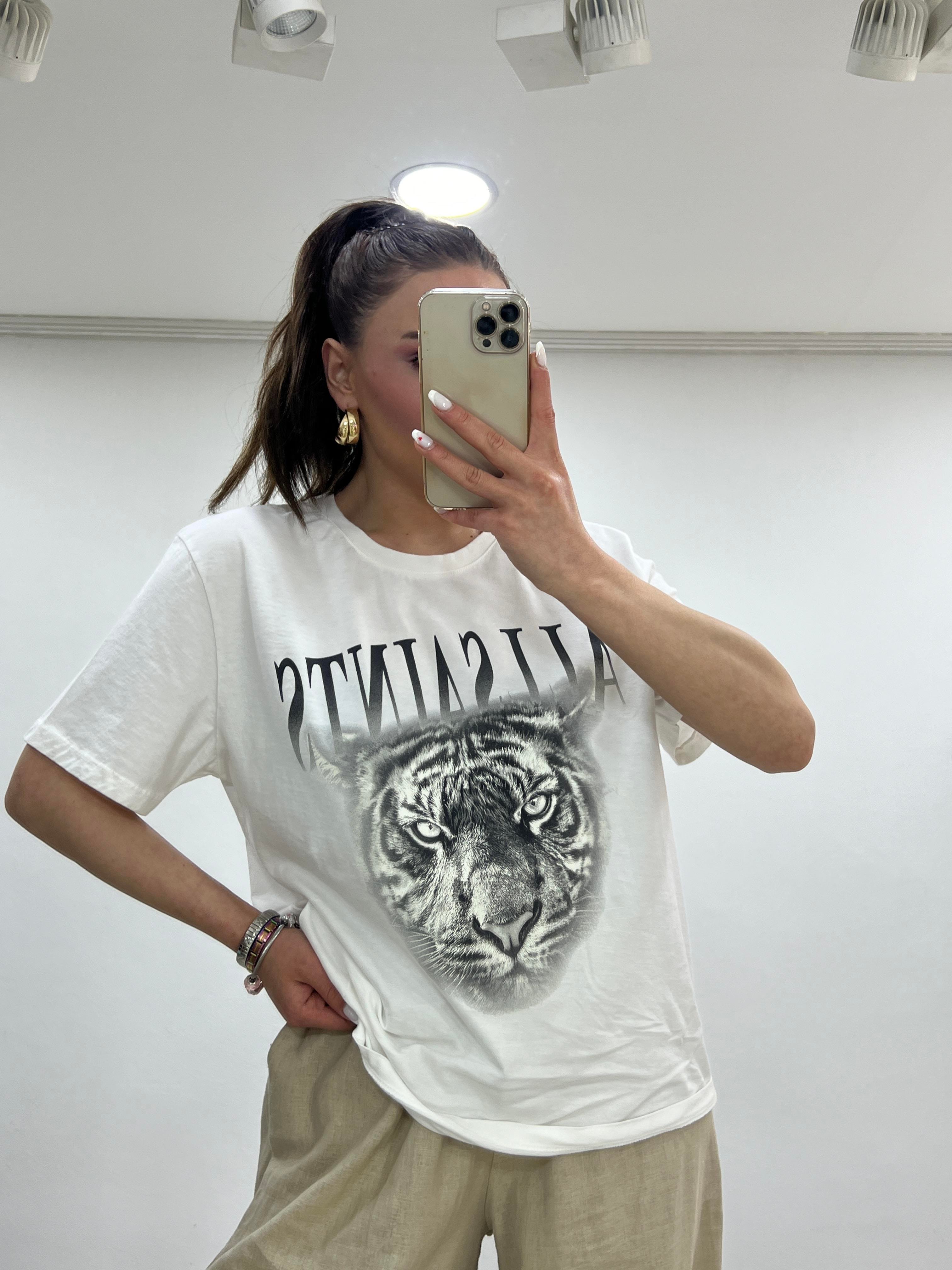 ASLANLI KREM TSHİRT 