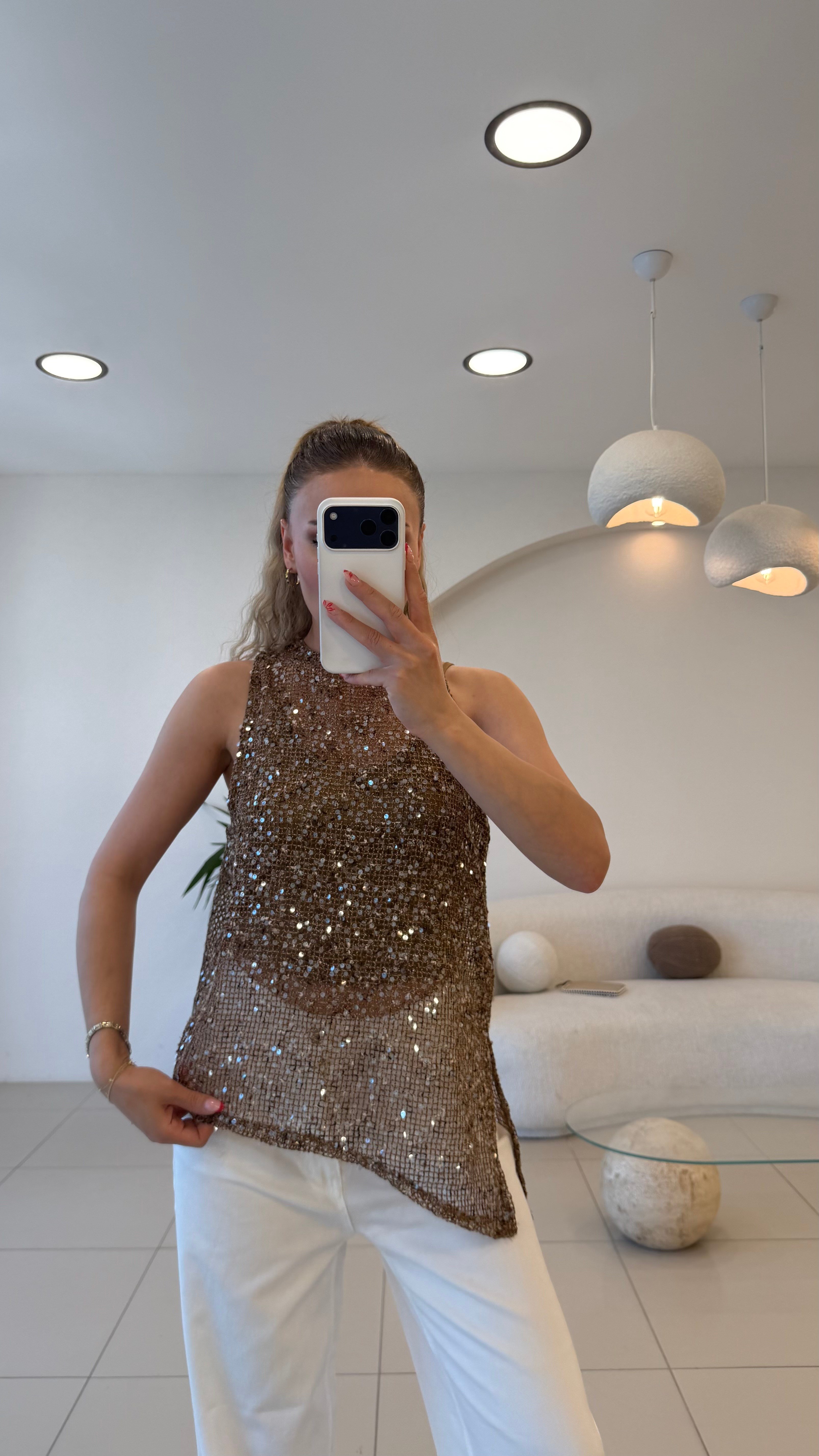 ATLETLİ PAYET DETAYLI BLUZ TABA