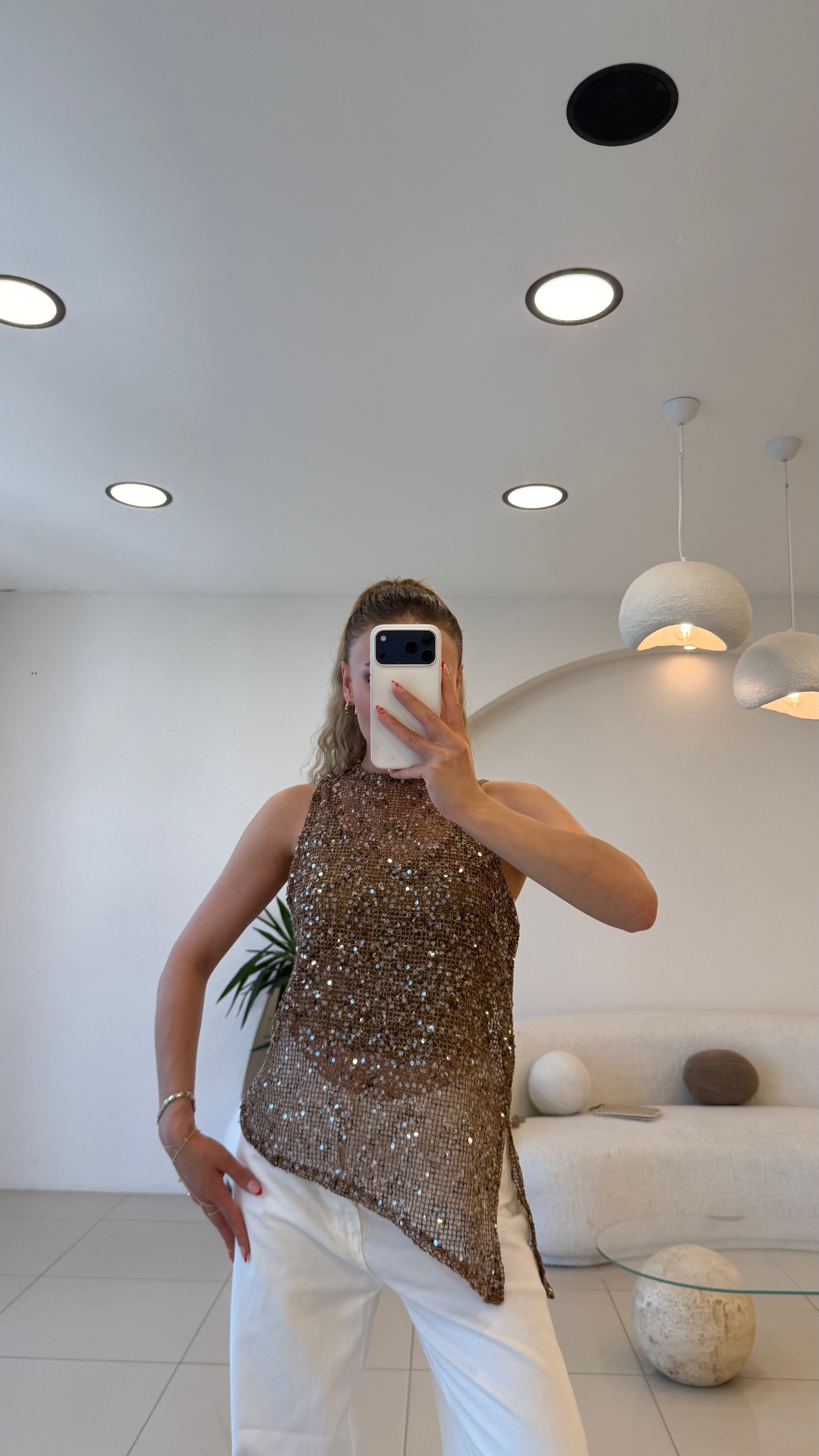 ATLETLİ PAYET DETAYLI BLUZ TABA