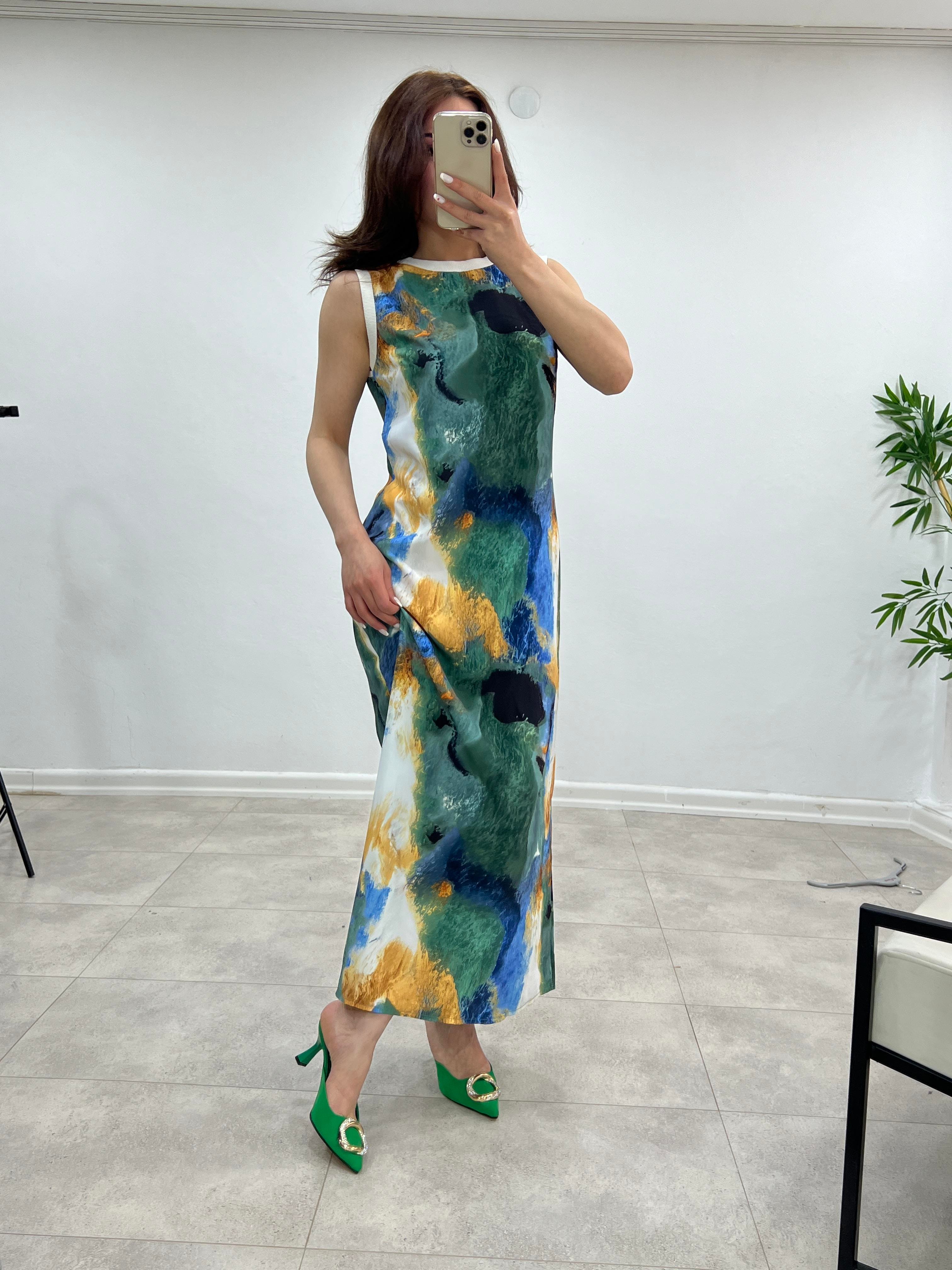 BATİK DESENLİ TENSEL ELBİSE 