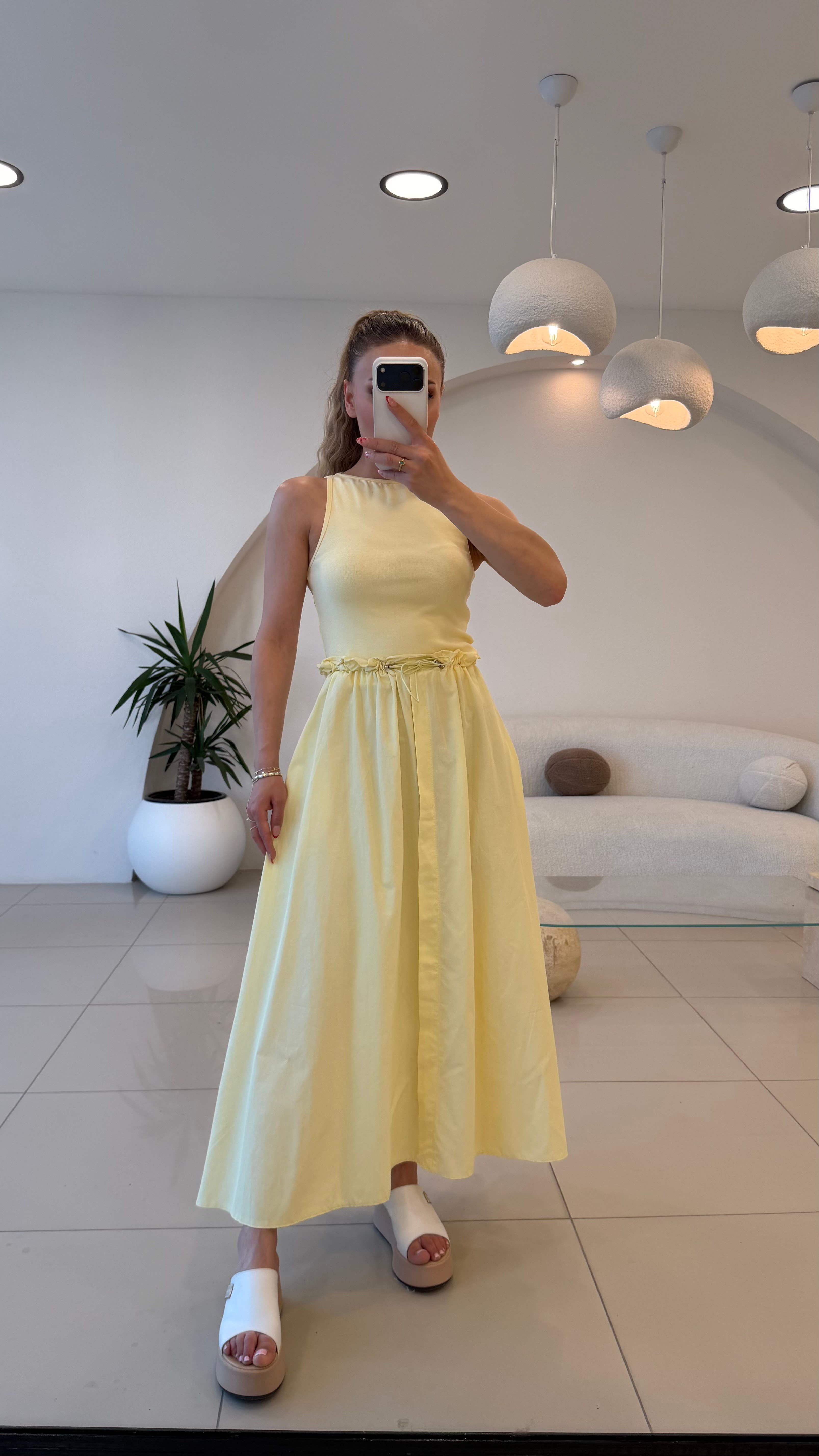 BEL BAĞLAMALI ALT POPLİN ELBİSE SARI