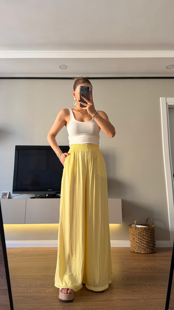 Bel Lastikli Saten Pantolon Sarı