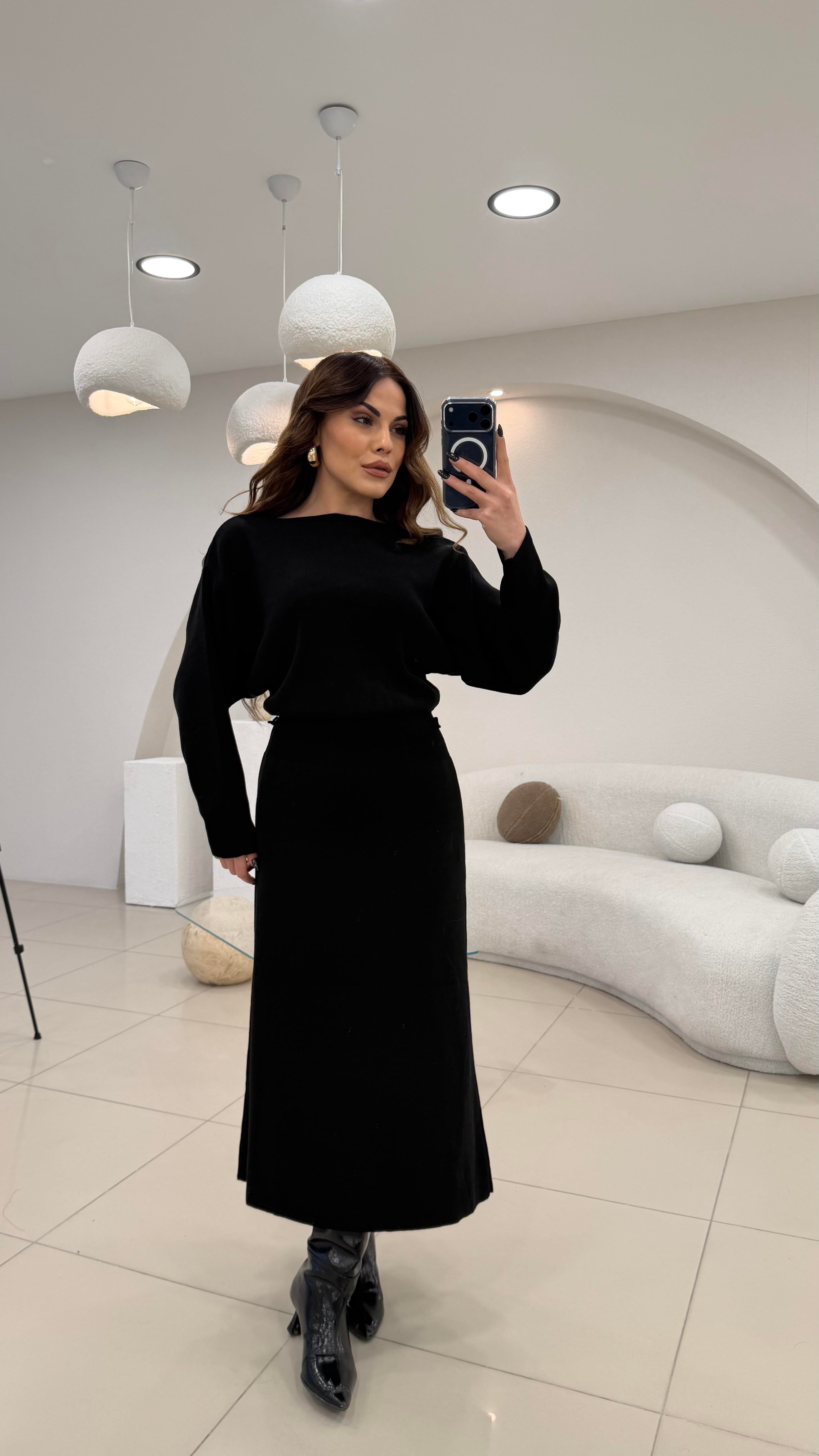 BEL OTURTMALI KEMERLİ TRİKO ELBİSE