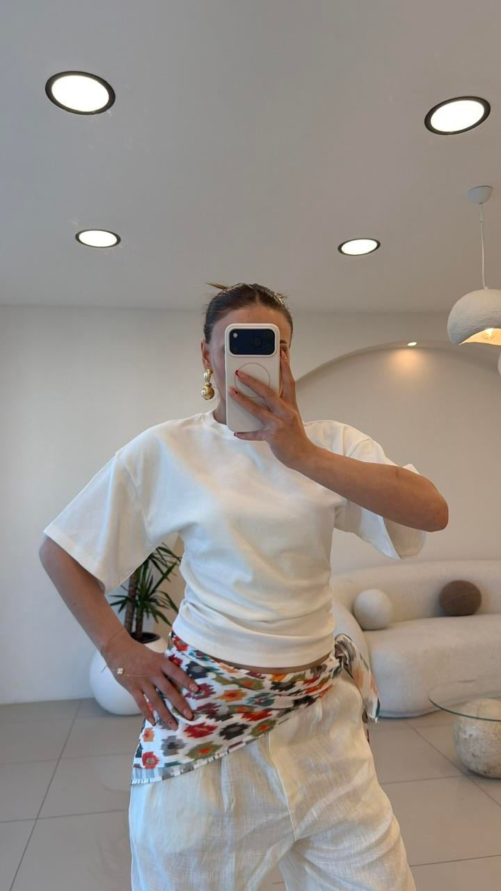 BEL OTURTMALI KISA KOL TSHIRT BEYAZ 