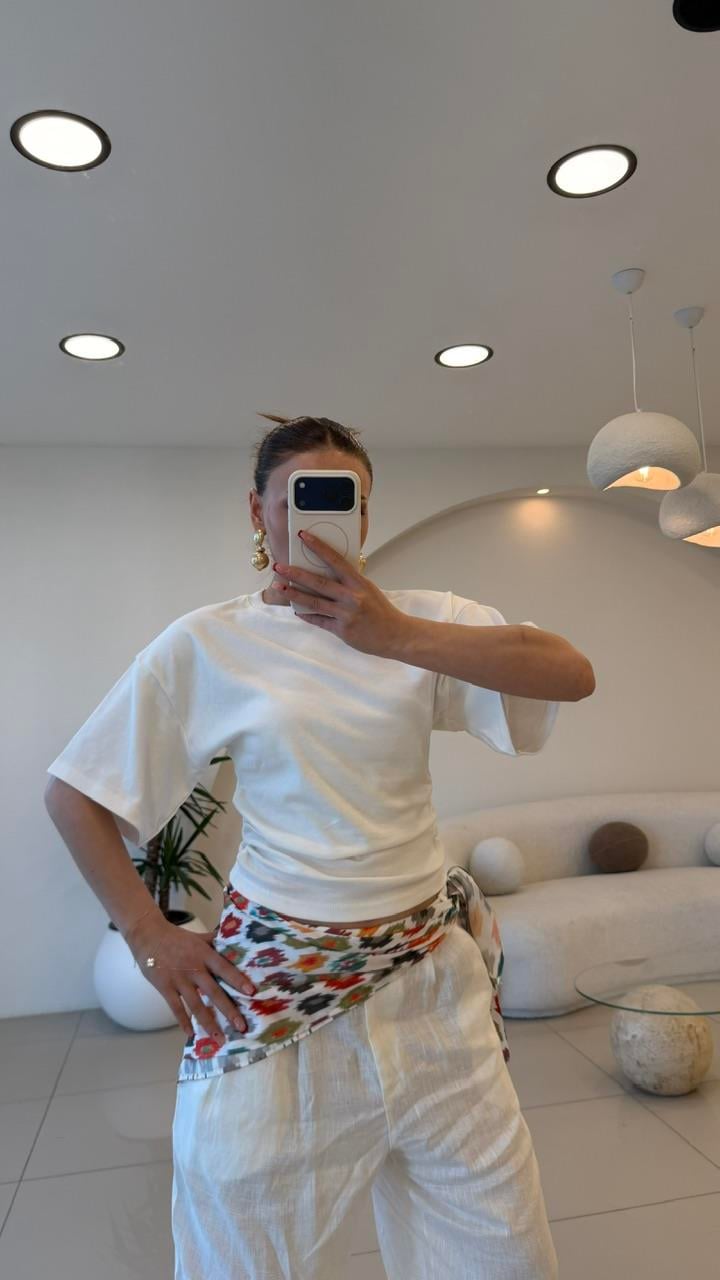 BEL OTURTMALI KISA KOL TSHIRT BEYAZ 